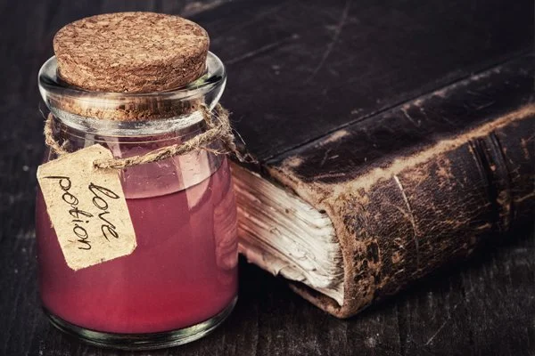 Herbal Love Potions: Recipes for  Inspiring Romance