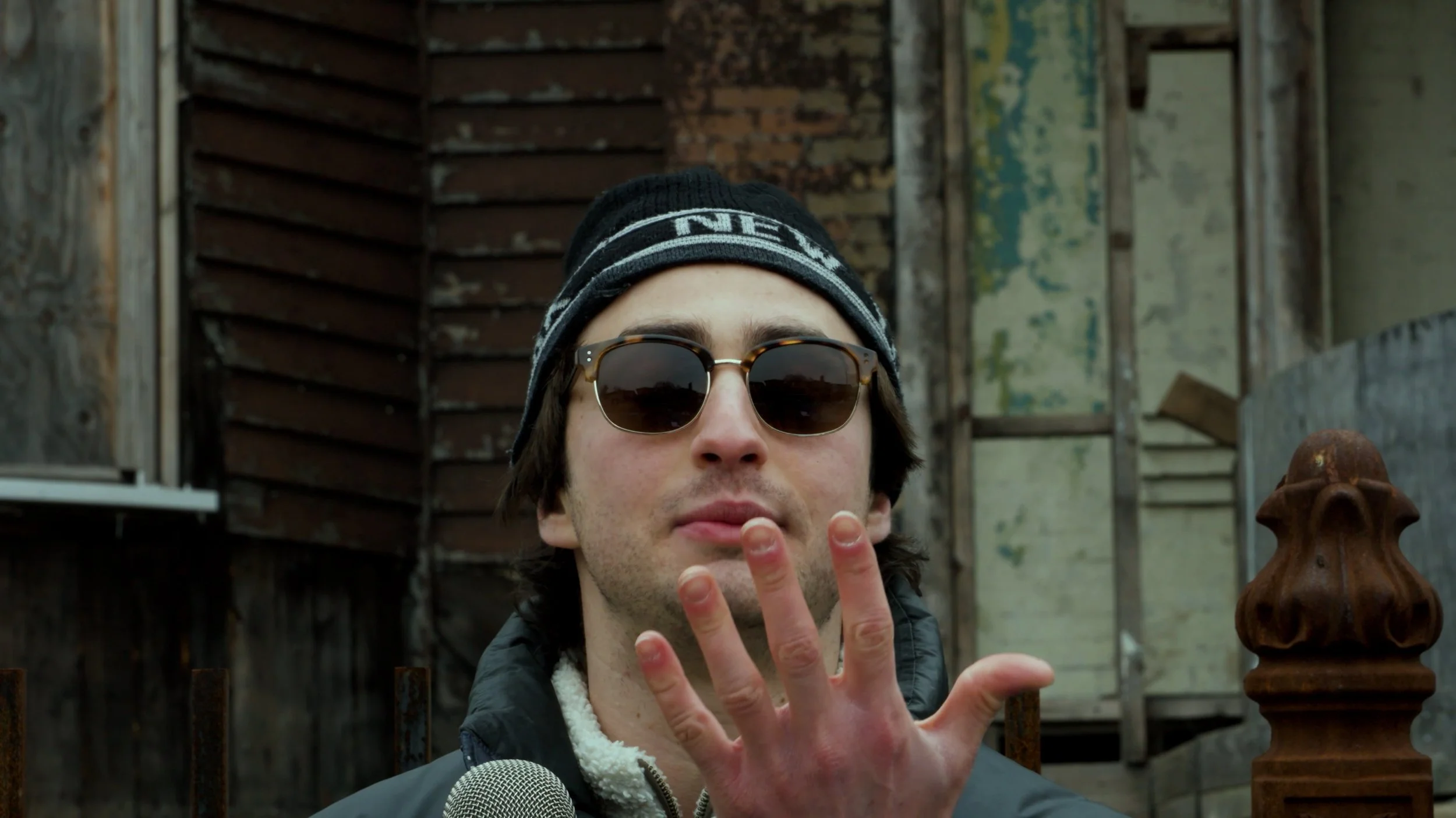 Sequence 01.00_07_15_17.Still021.jpg