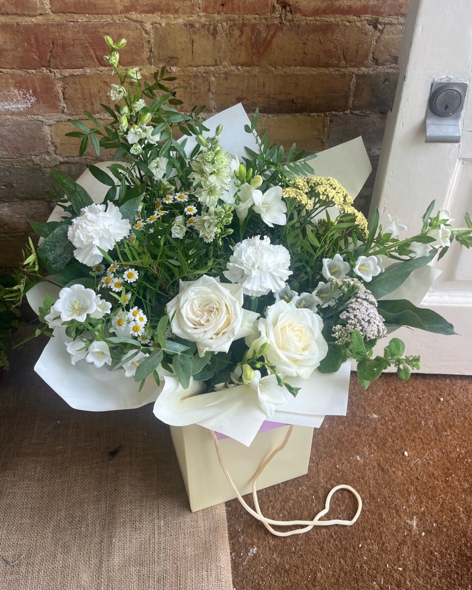 Wootton Bridge Florist Delivery