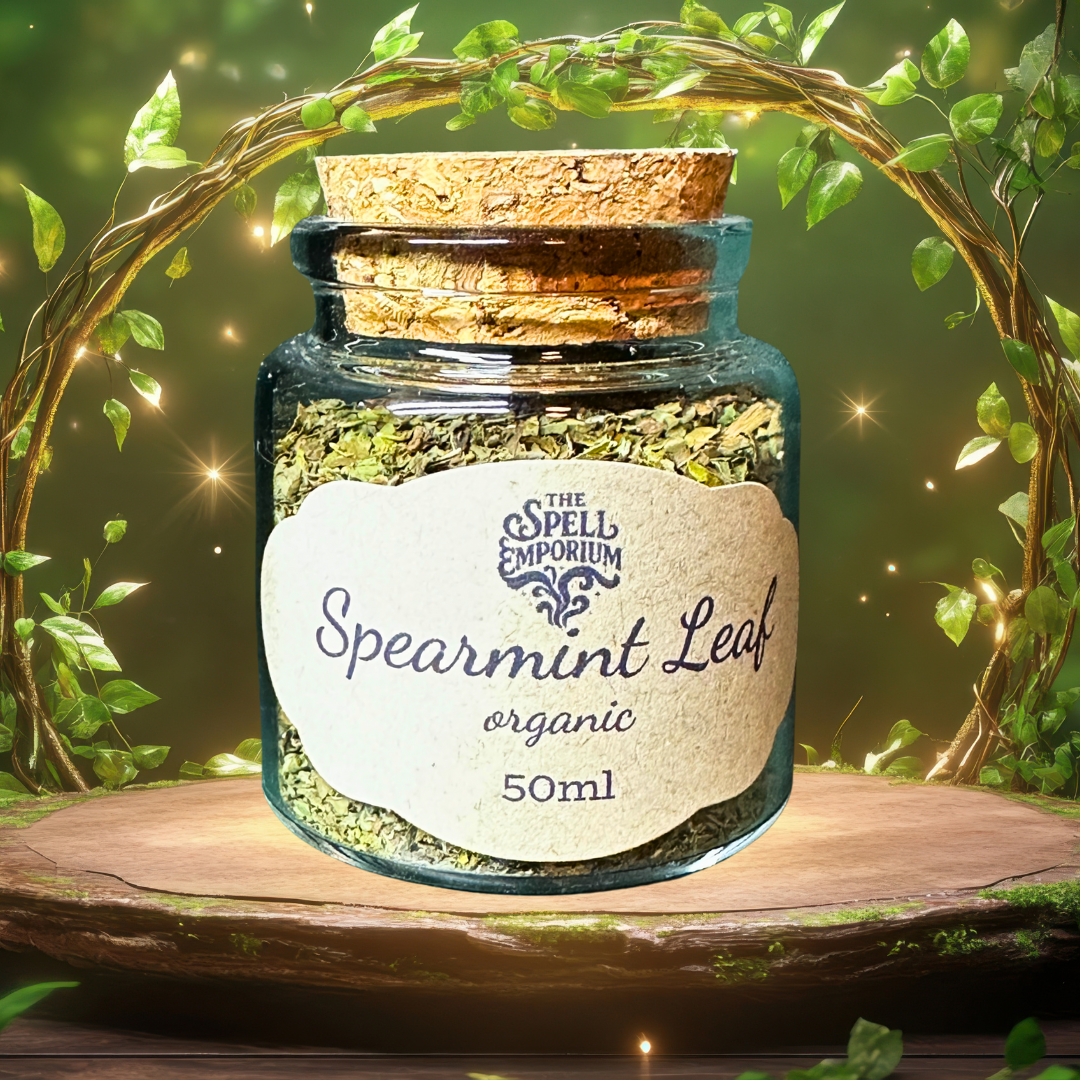 spearmint leaf.png