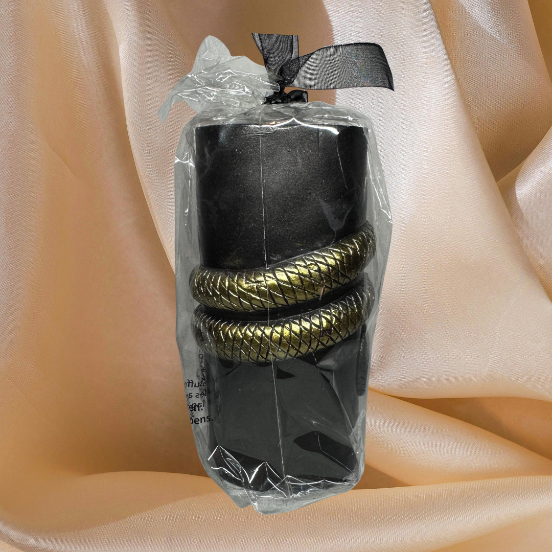 Snake candle.png