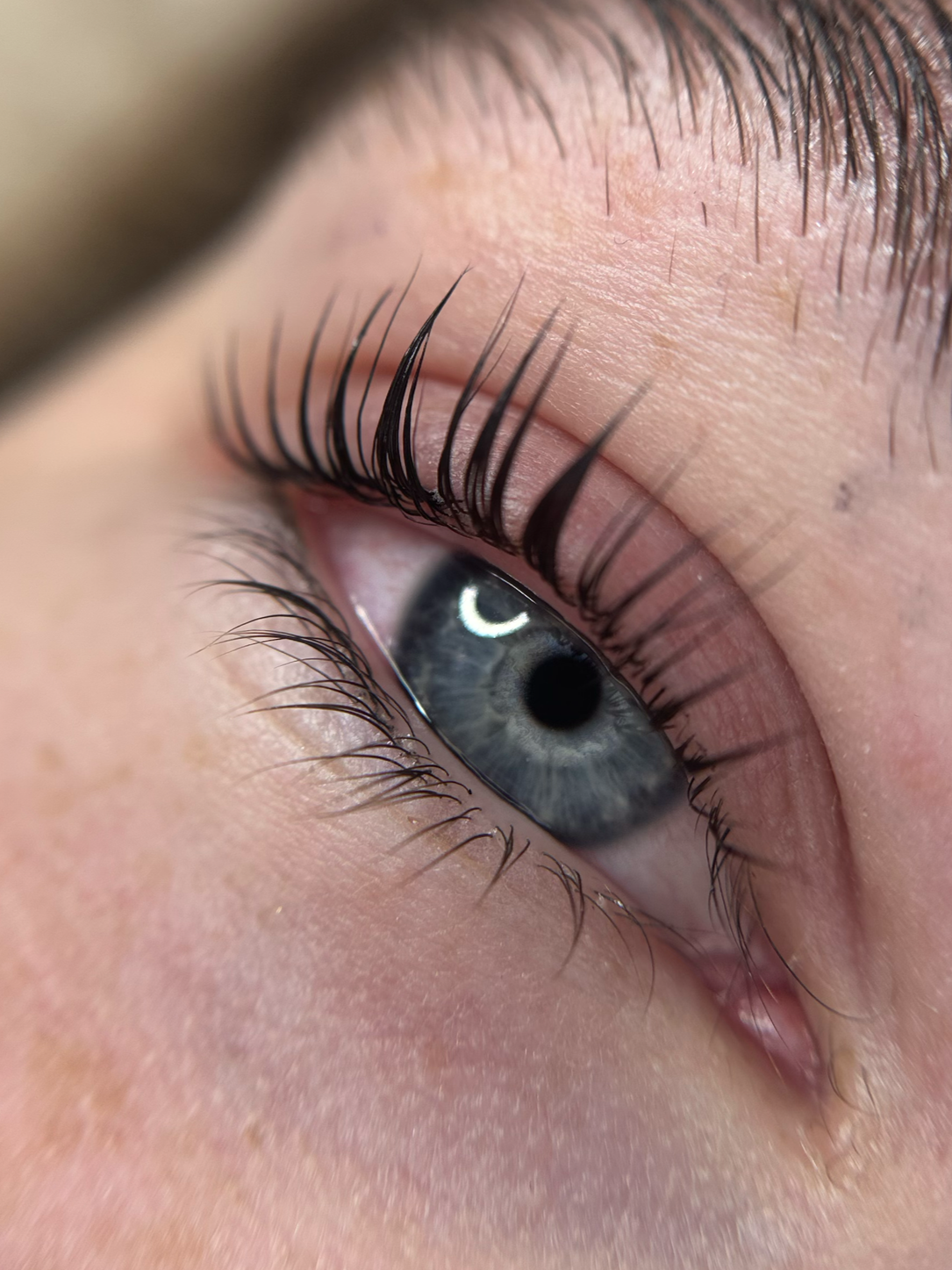 Resultaat van de cursist bij een Korean Lashlift training bij Beauthé in Geleen.