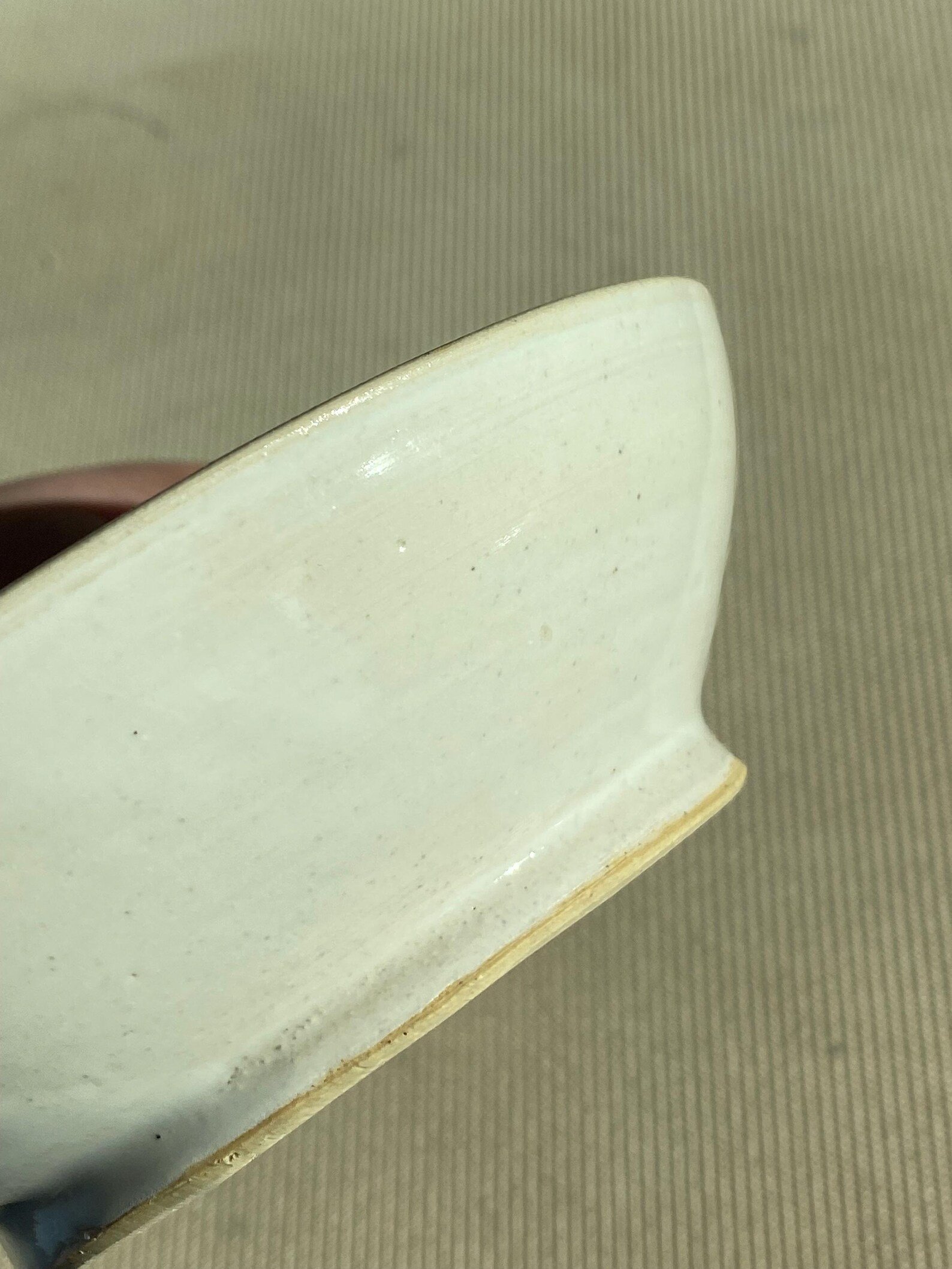 white bowl3.jpg