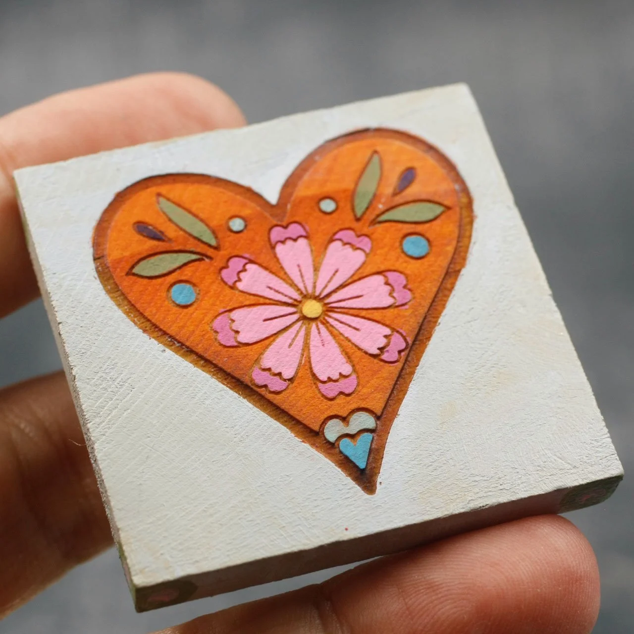Folk Art Heart 3.jpg