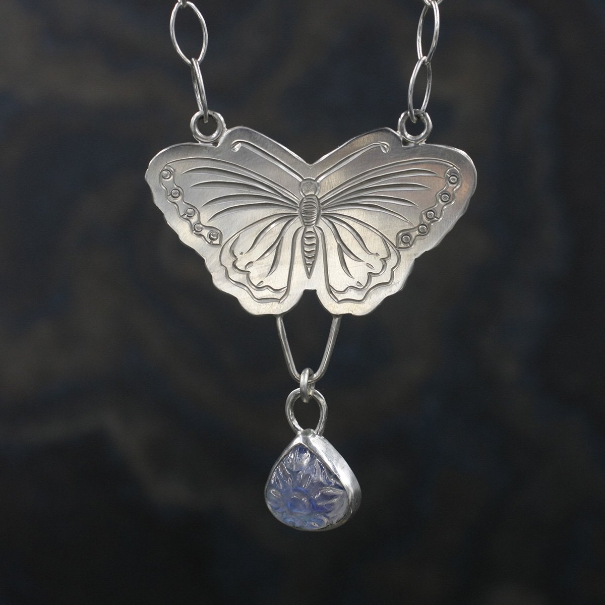 Gravée Butterfly Carved Moonstone Teardrop Necklace 2.jpg