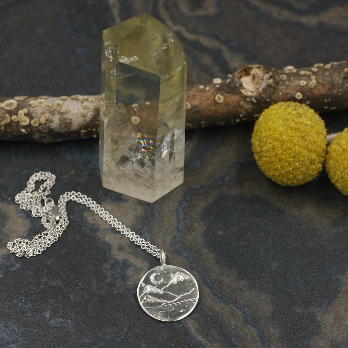 Gravée Snowy Mountains and River Crescent Moon Circle Pendant 4.jpg