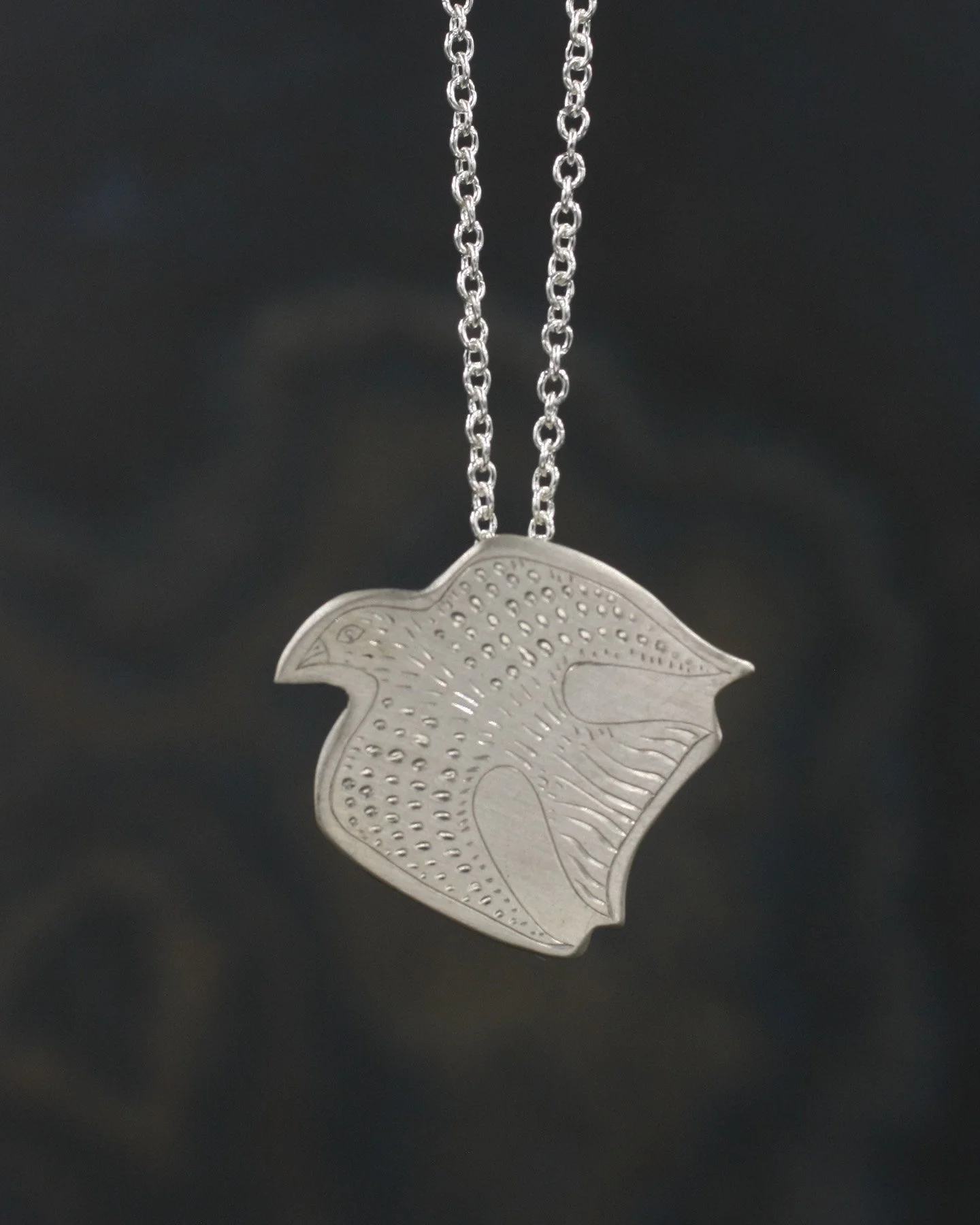Gravée Folk Art Style Scoop Bird Mini Pendant 6.jpg