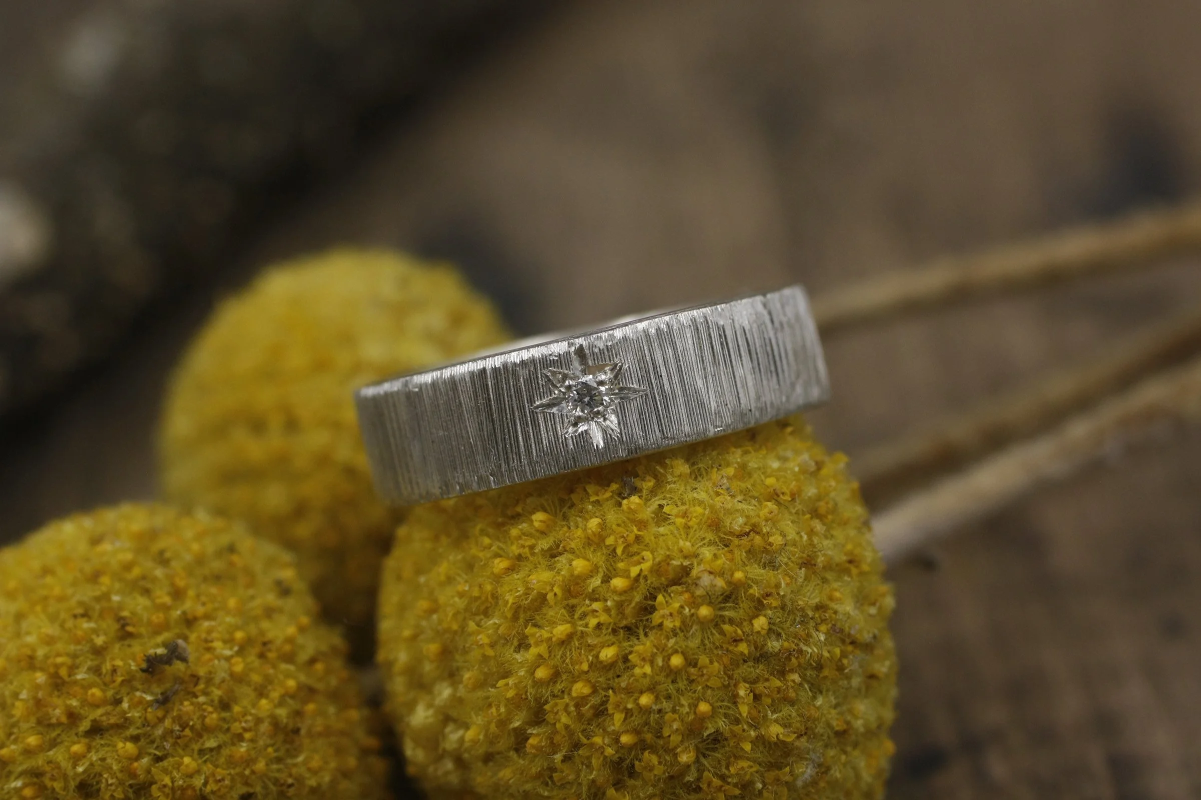 Silky Florentine Star Bead Set Band.jpg