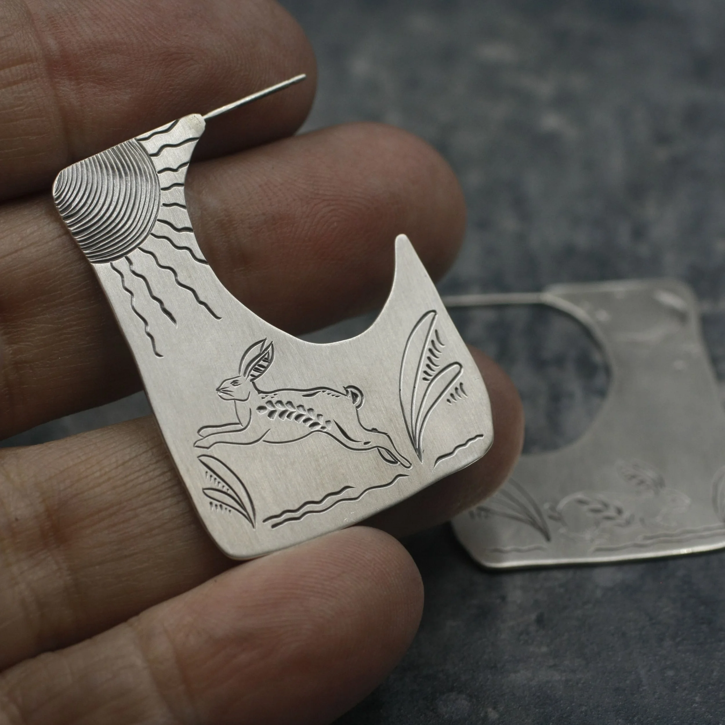 Gravée Blade Hoops Bunny earrings 8.jpg