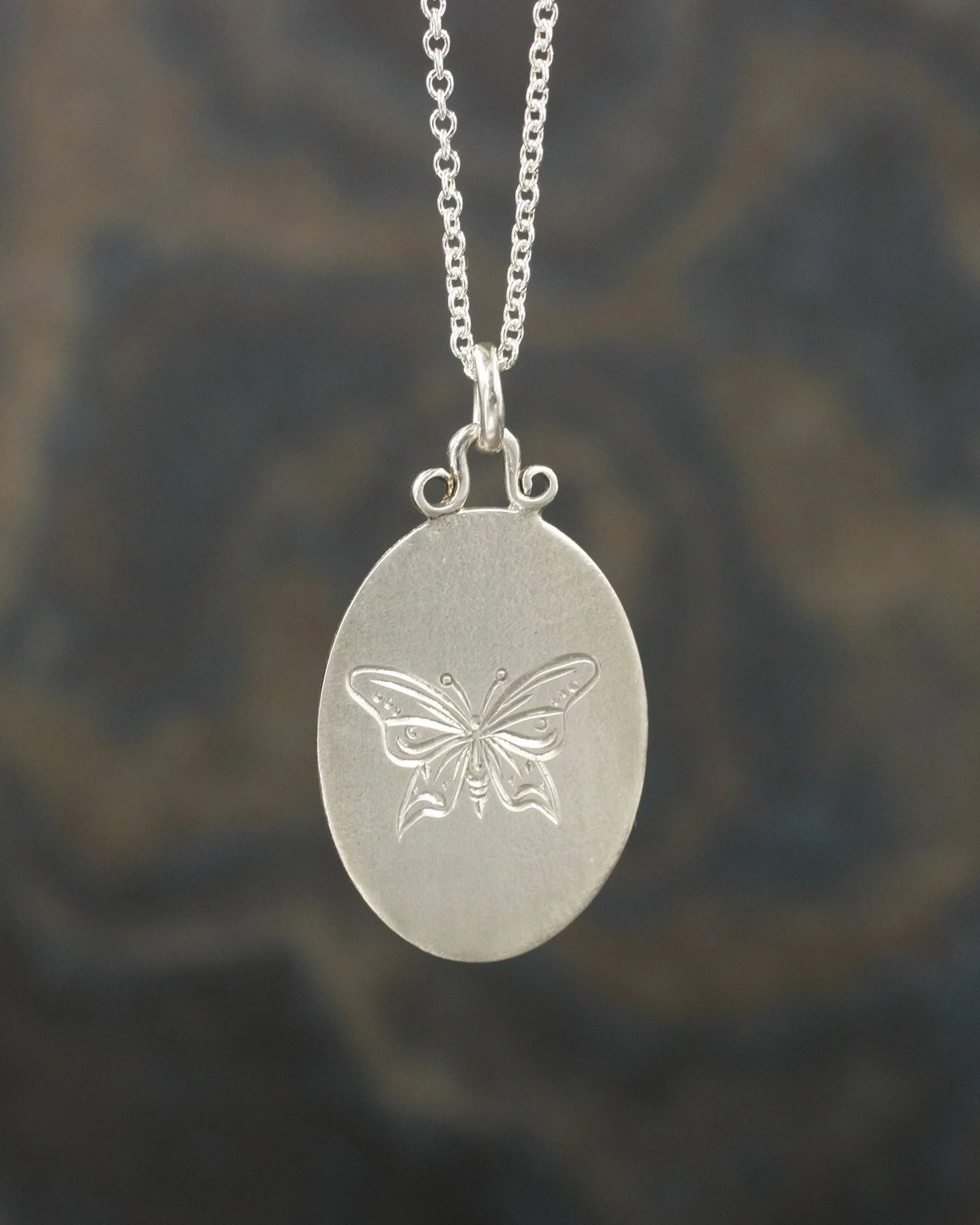 Gravée Linen Texture Butterfly with Crescent Moons Pendant  1.jpg