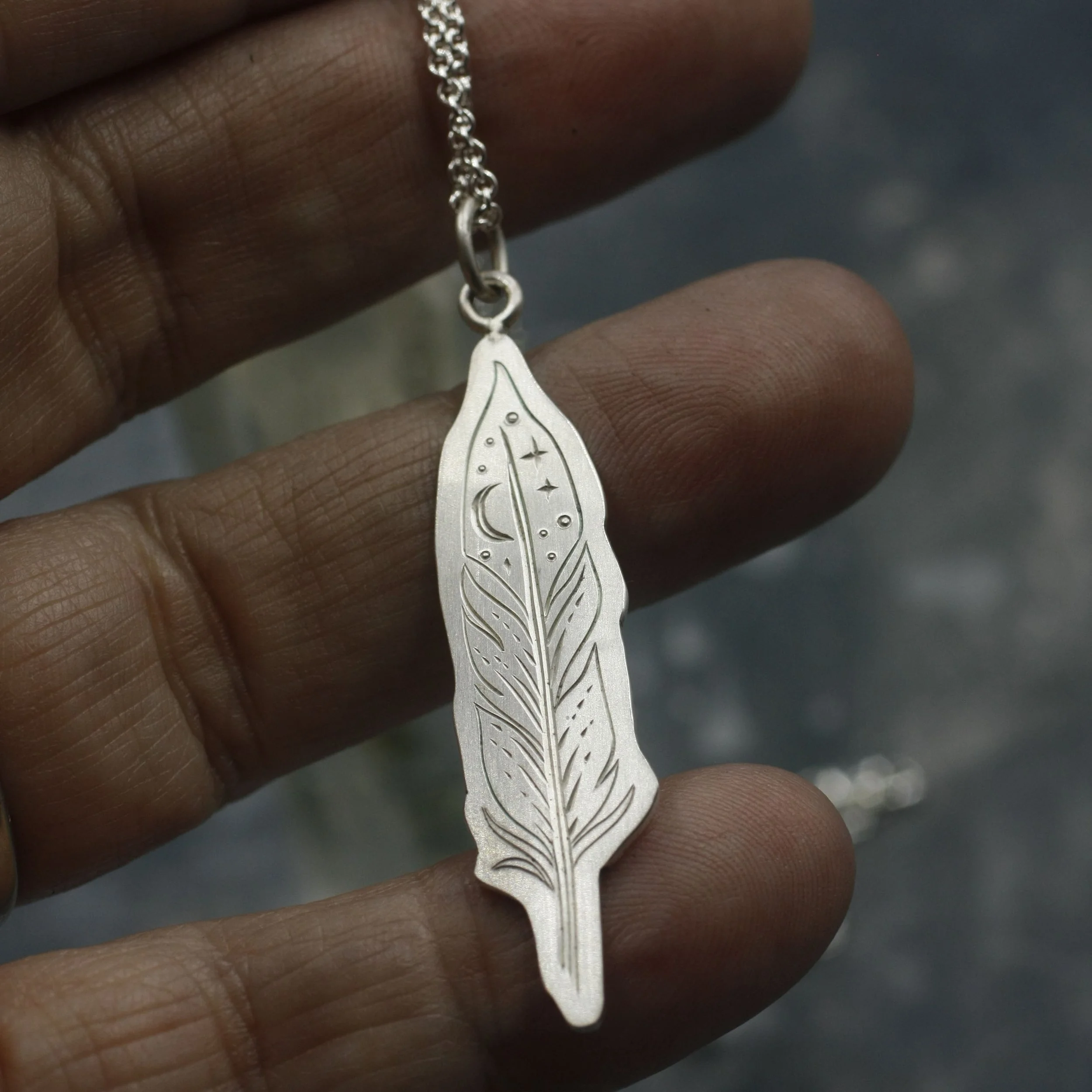 Gravée Celestial Feathers Necklace Non Ox 4.jpg