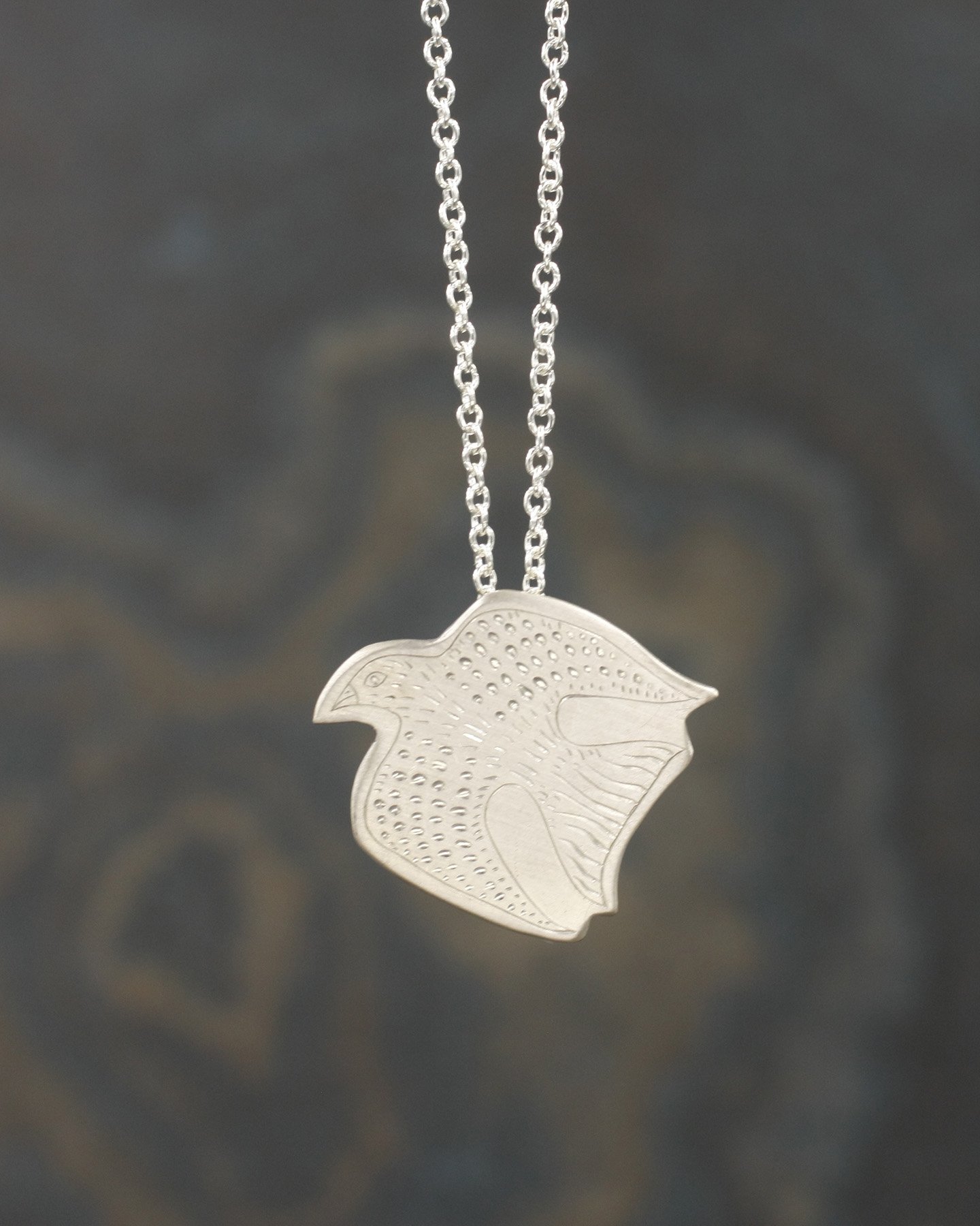 Gravée Folk Art Style Scoop Bird Mini Pendant 5.jpg