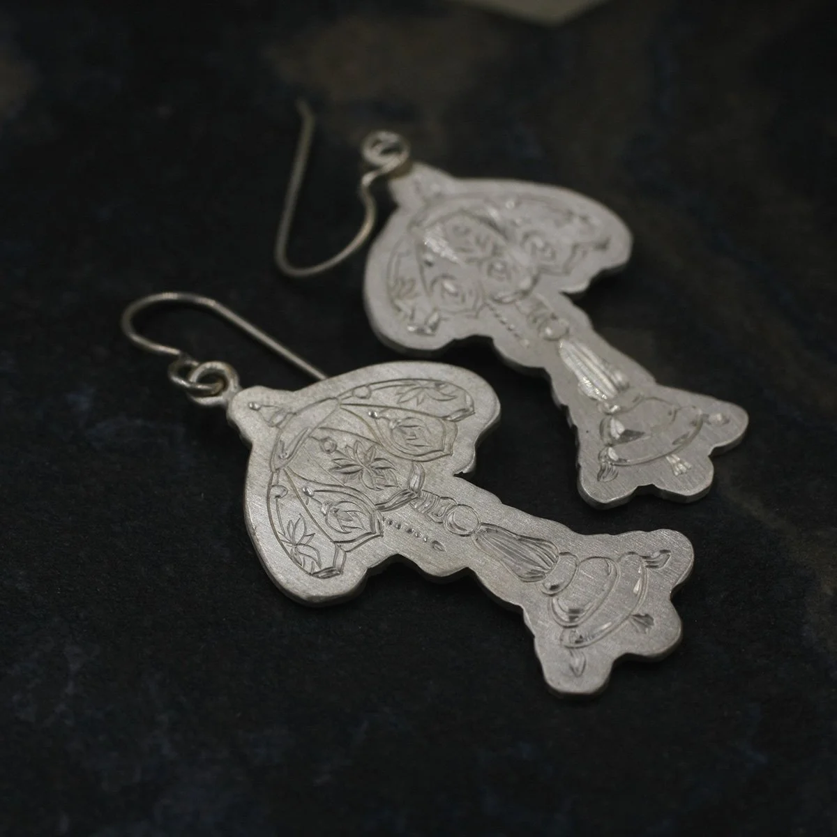 Gravée Tiffany Lamp 2 Earrings 7.jpg