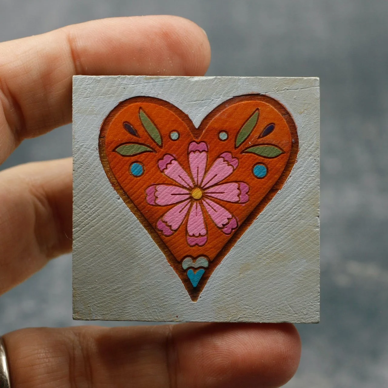Folk Art Heart 4.jpg