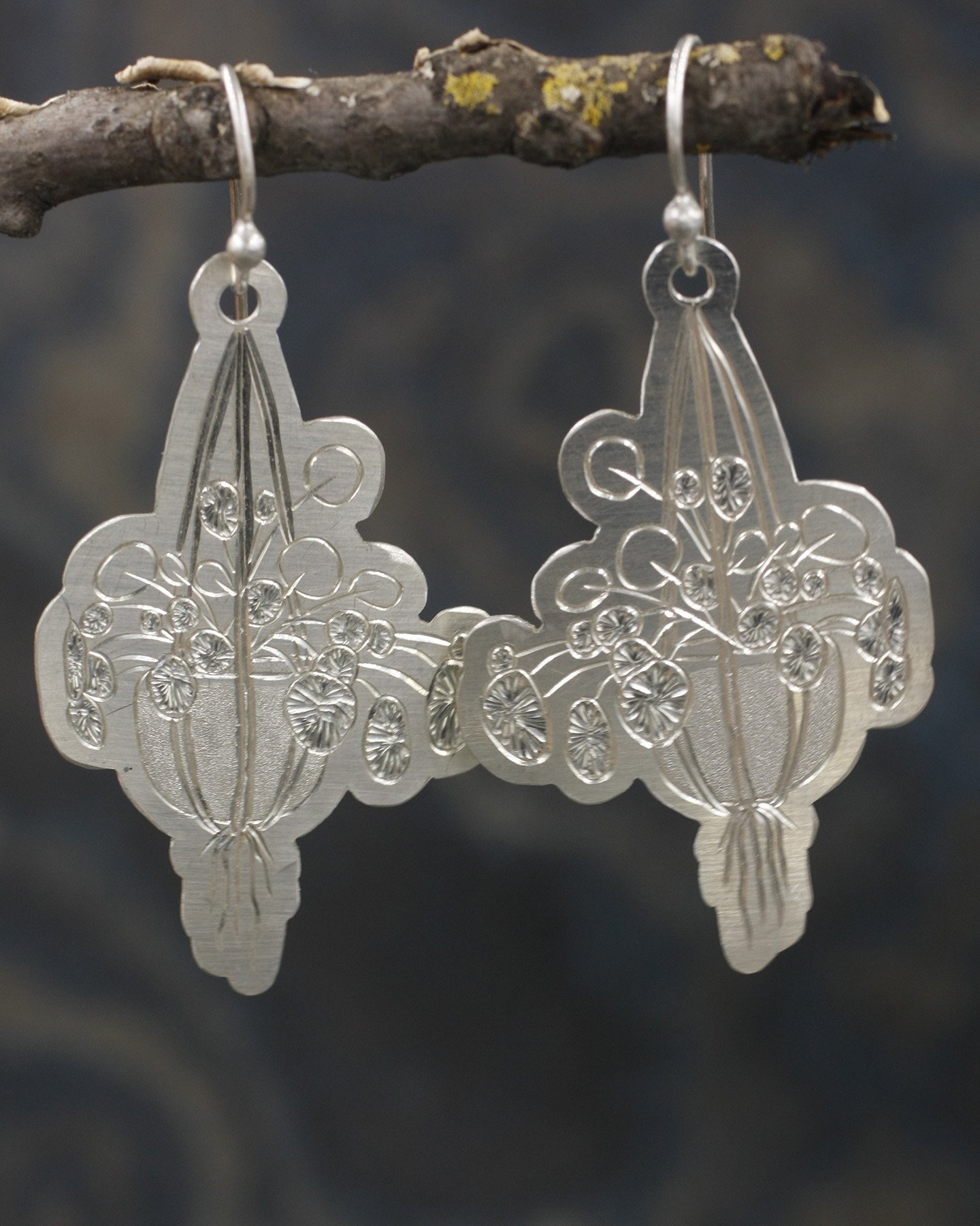 Gravée Hanging Plant Pilea Earrings 5.jpg