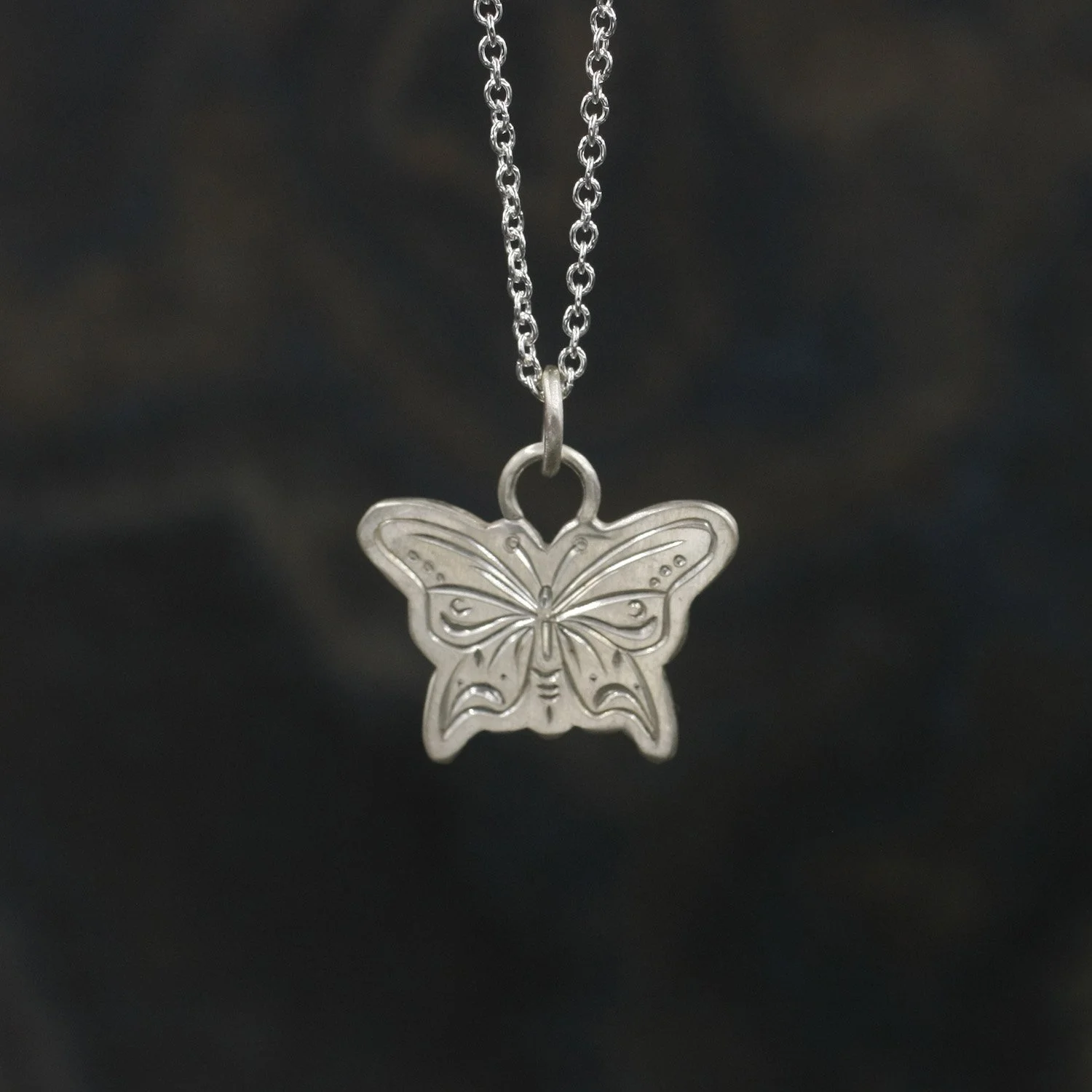Gravée Mini Butterfly Crescent Moons Pendant 2.jpg