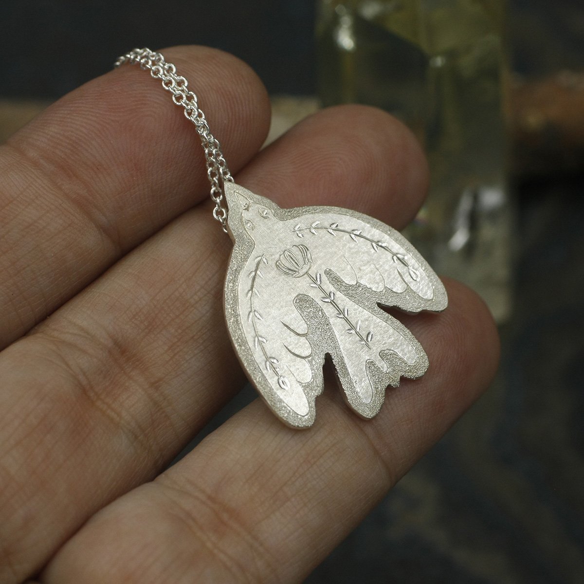 Gravée Flower Folk Bird Pendant Satin Finish 6.jpg