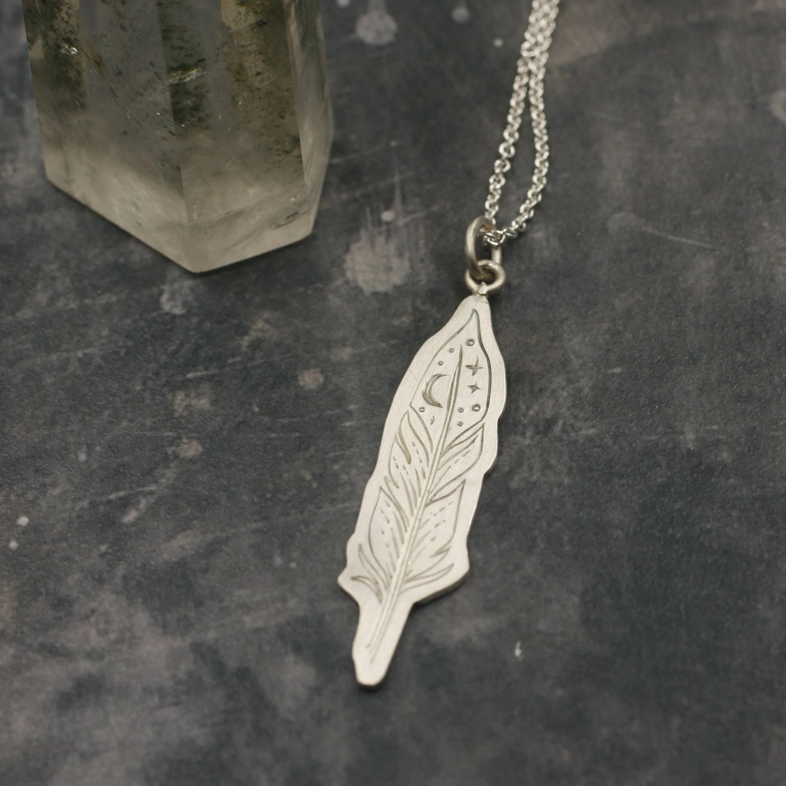 Gravée Celestial Feathers Necklace Non Ox 2.jpg