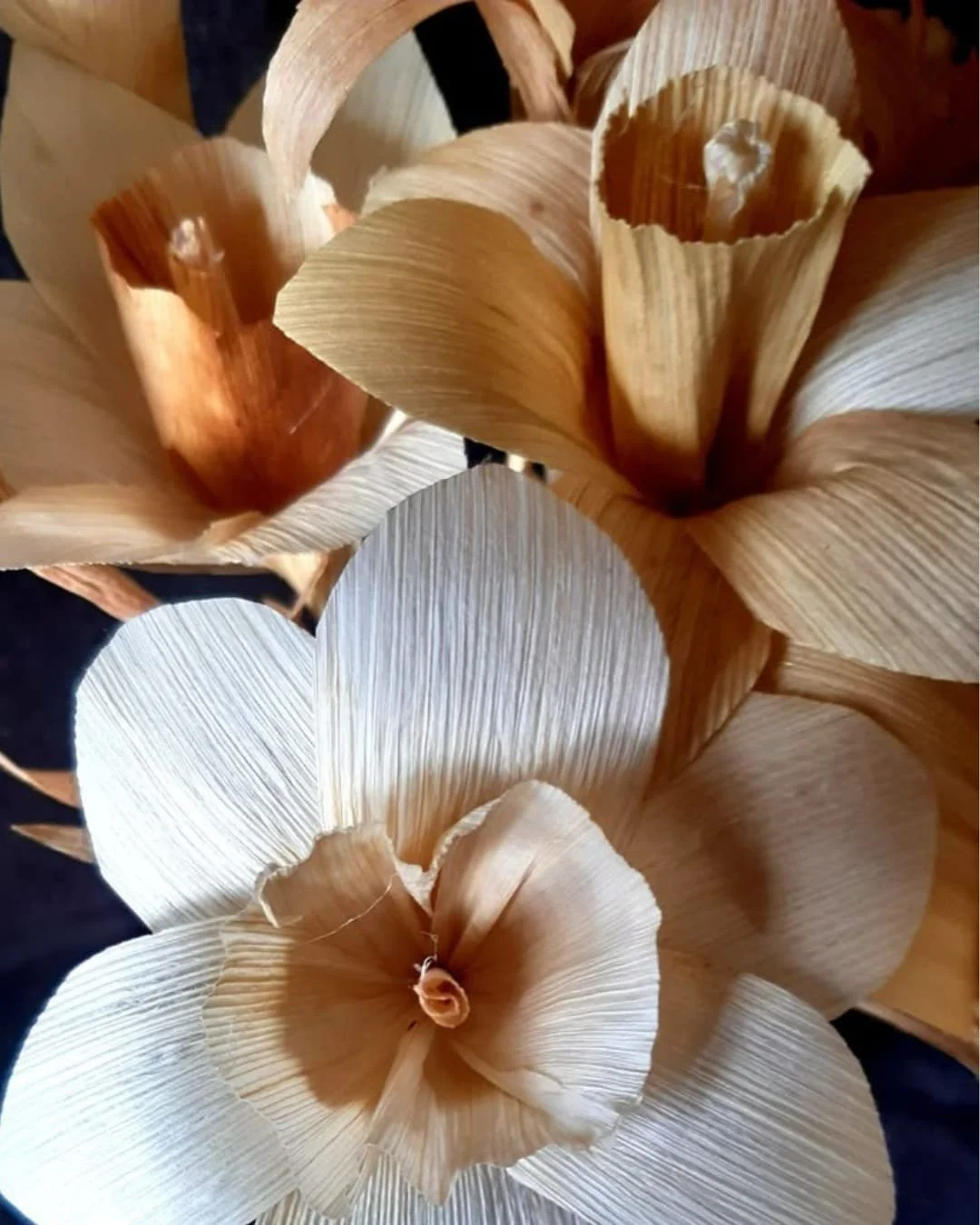Taller: Elaboración de flores de tusa