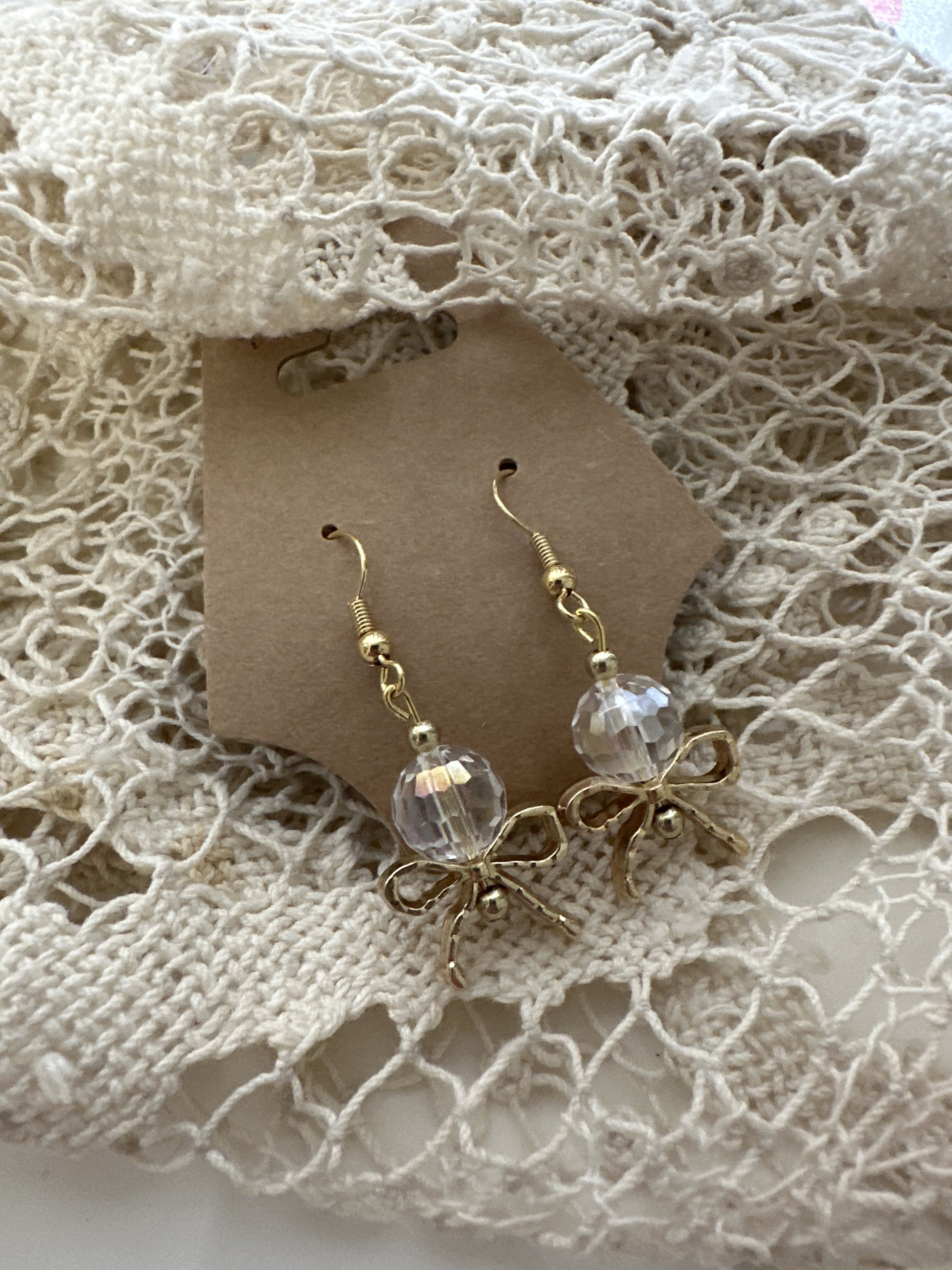 Clear love shack fancee clear bow earrings
