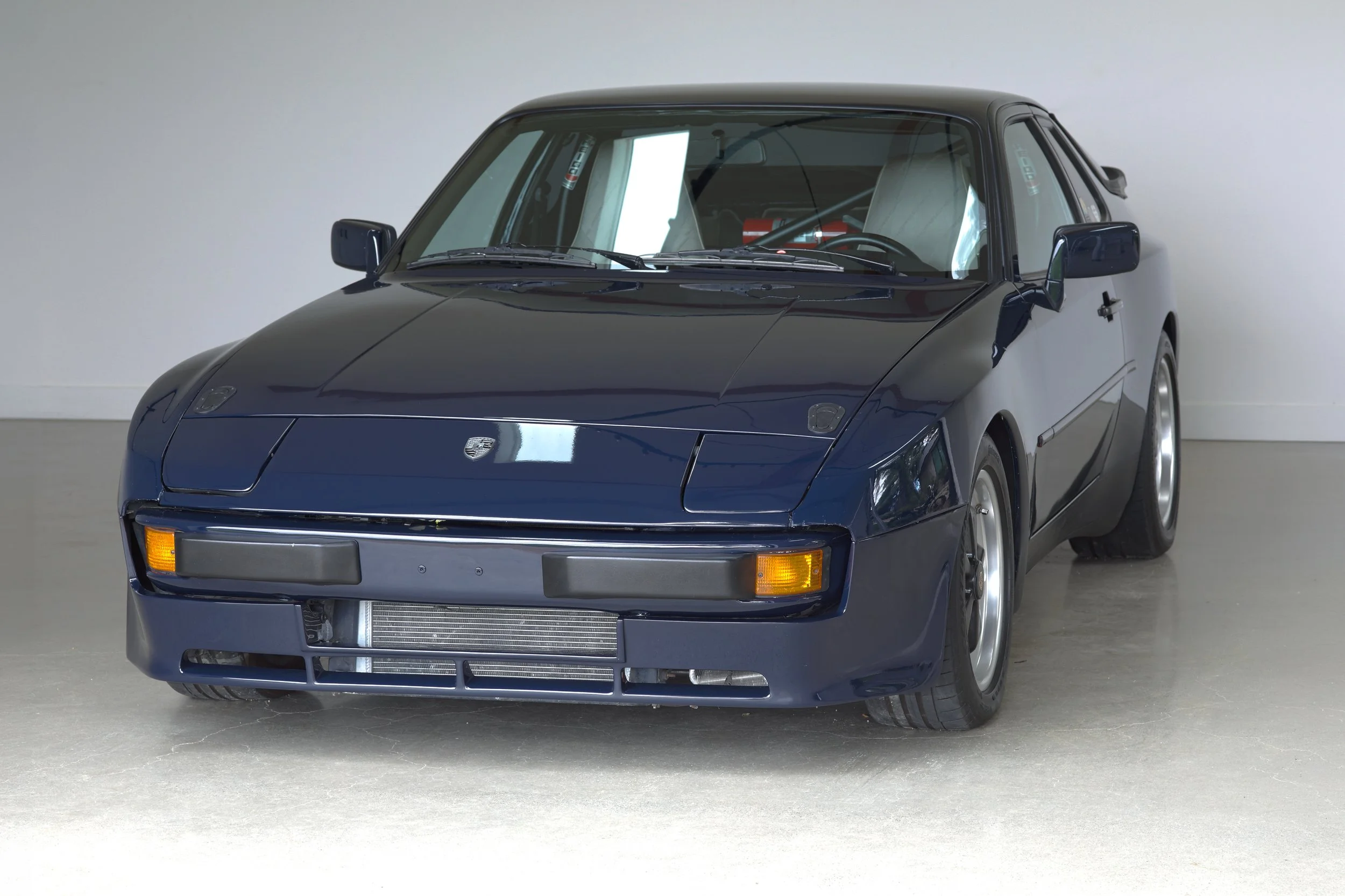 1986 Porsche 944 LS V8