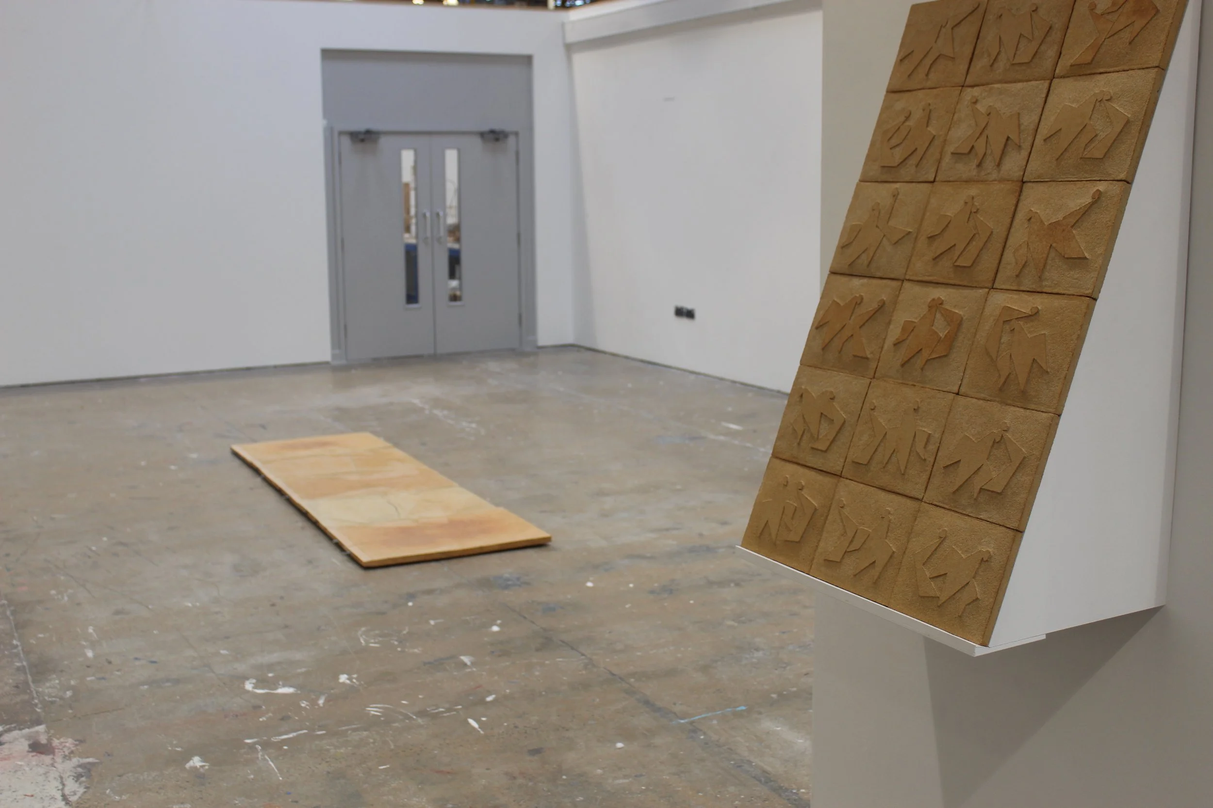Installation view of 'Interaction I (reoriented)' (2025) with 'Dyad' (2025).
