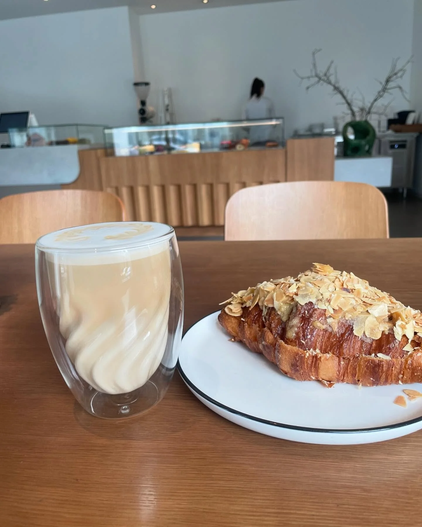 Yummers☺️ #croissant #pastry #cafe #fyp #pastrychef #moscow #москва