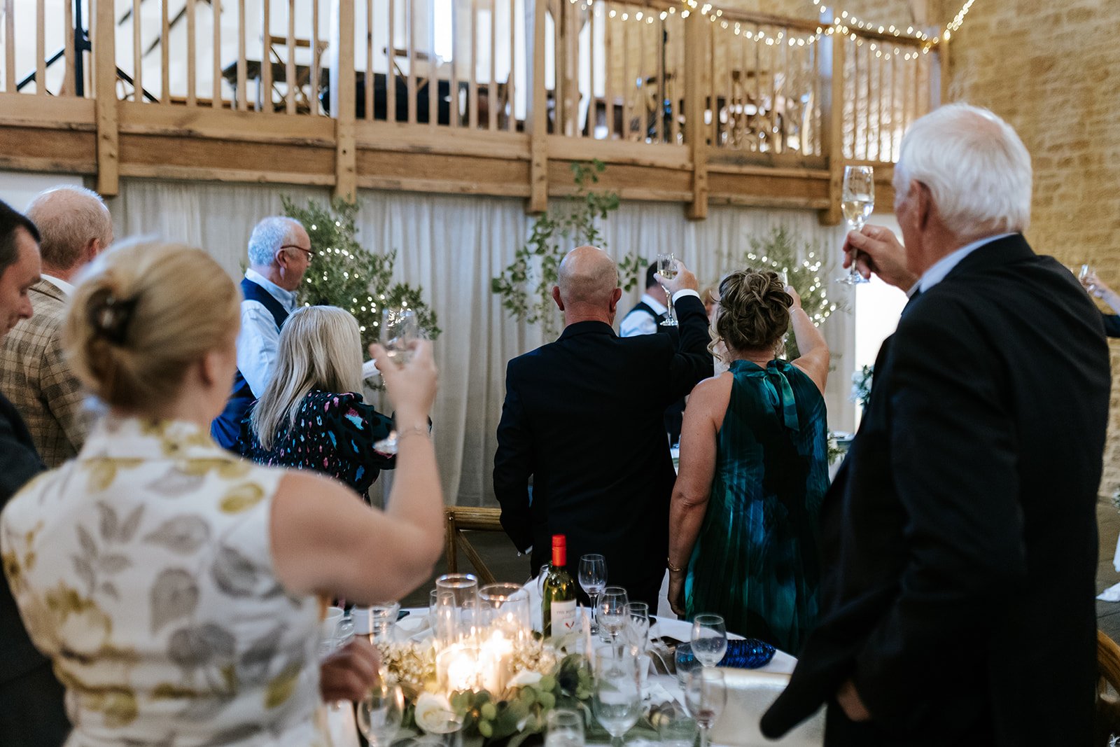 Weekend or Weekday Weddings: What a Difference a Day Makes