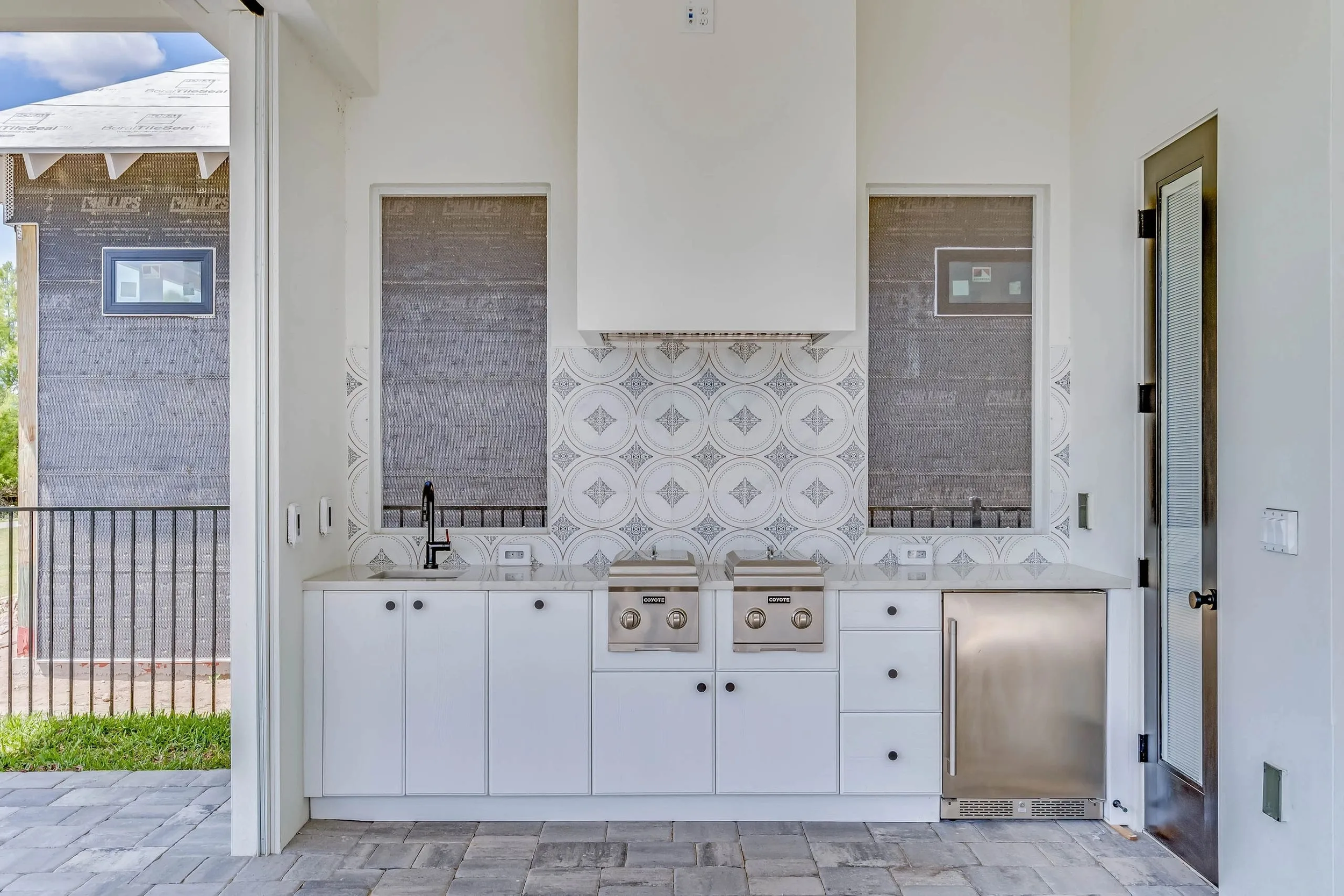 Custom Build at Baldwin Park - Outdoor Kitchen