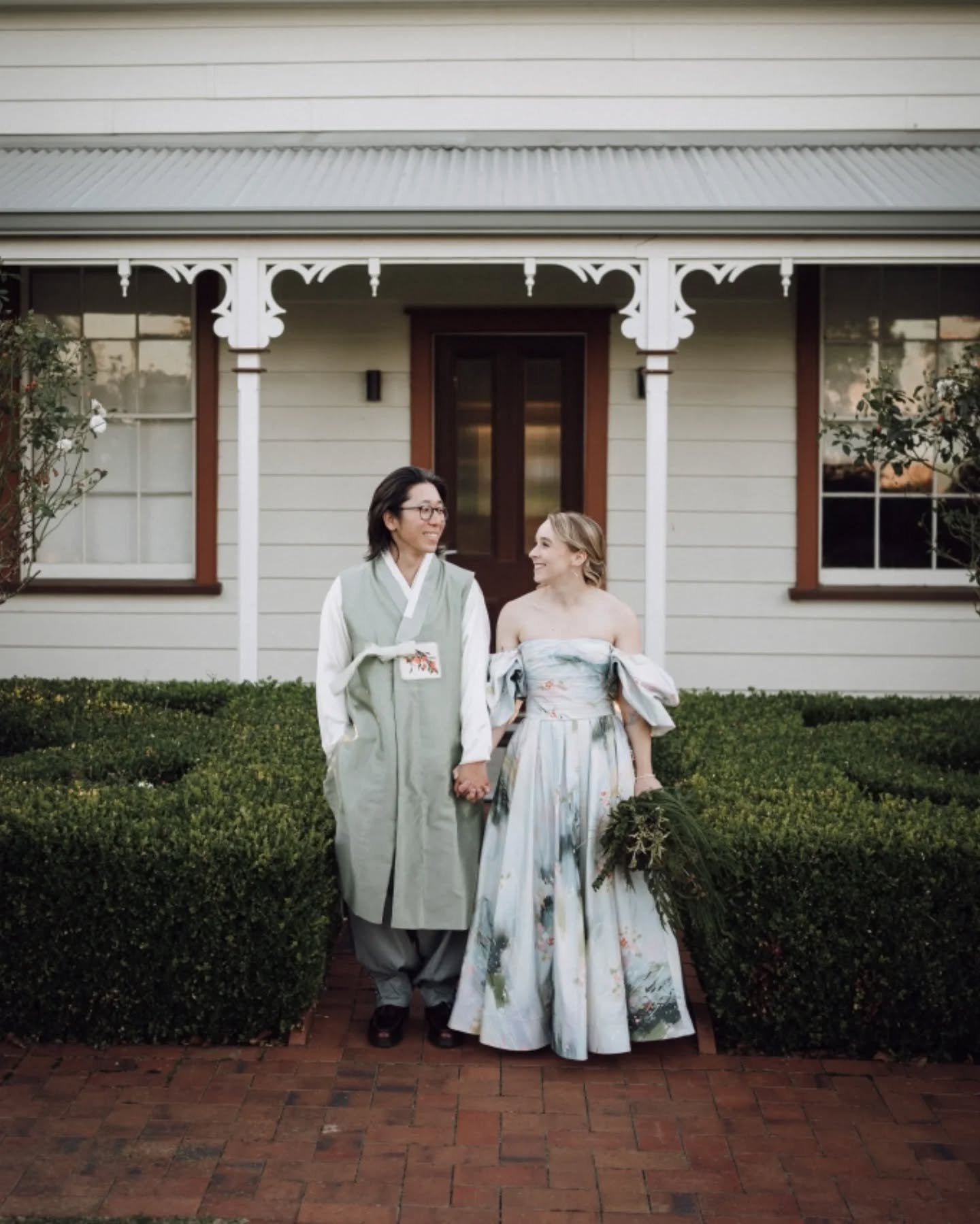 Hitched! Our last wedding of the season, and such a beautifully down-to-earth day for these two at @abbevilleestate. Wishing you both a lifetime of love and happiness&mdash;thanks for sharing a piece of your special day with us! 🫶🏽

#nzweddings