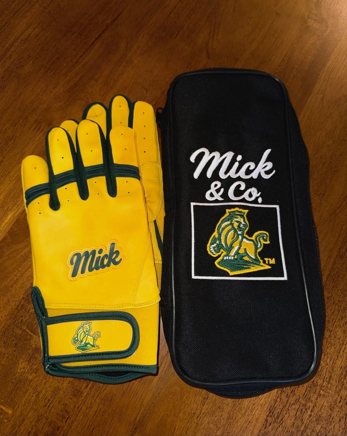 We had the chance to create custom batting gloves for Methodist University (NC) &mdash; and they came out 🔥

These turned out beautiful. If your team&rsquo;s looking for a custom design that stands out, DM us to get started today!