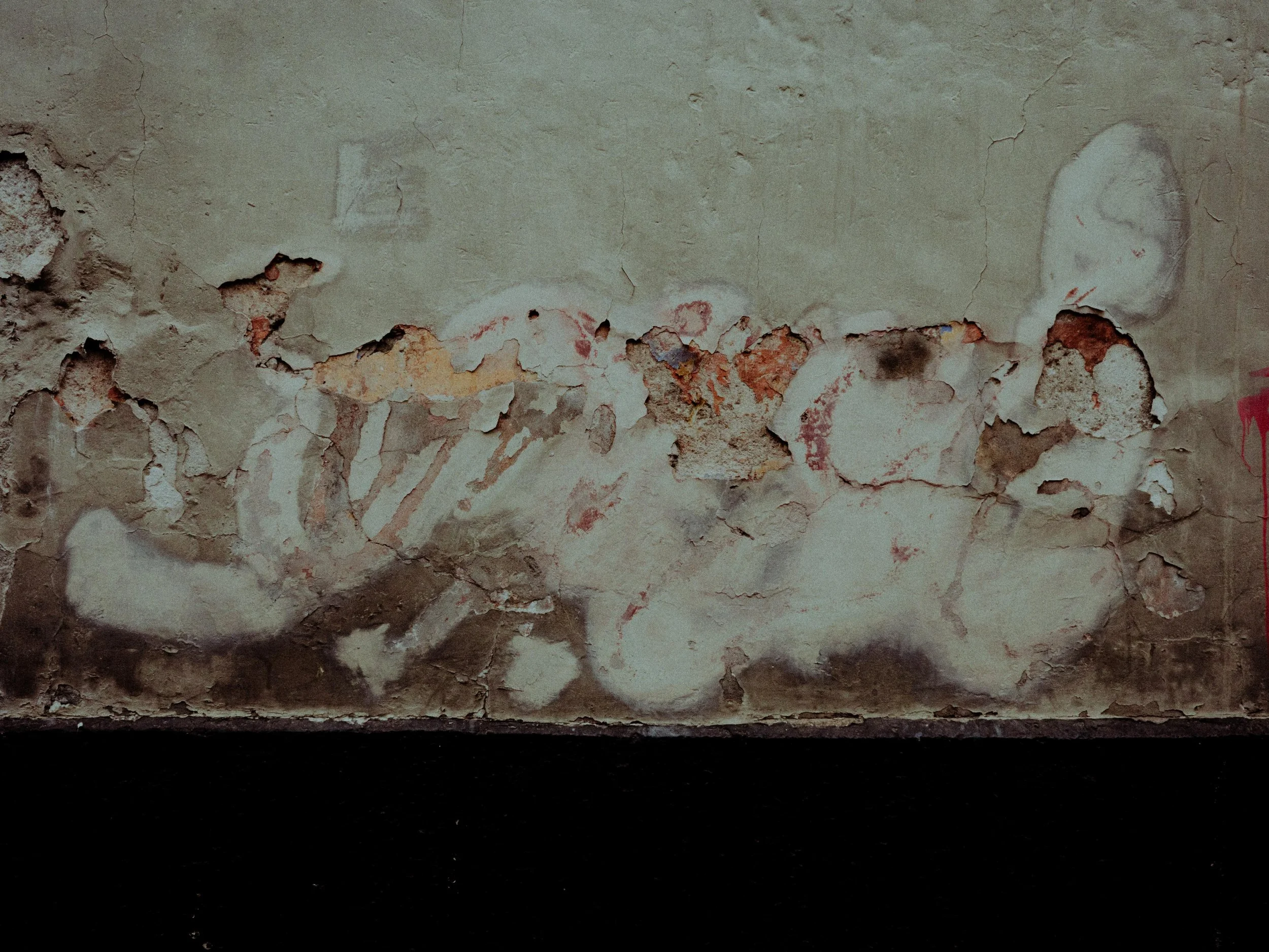 "Layers of Existence" is a project focusing on the walls of public spaces in South America, surfaces that are constantly passed by, rarely noticed. Each mark, layer of paint, and trace of weathering is the result of countless anonymous gestures, turn