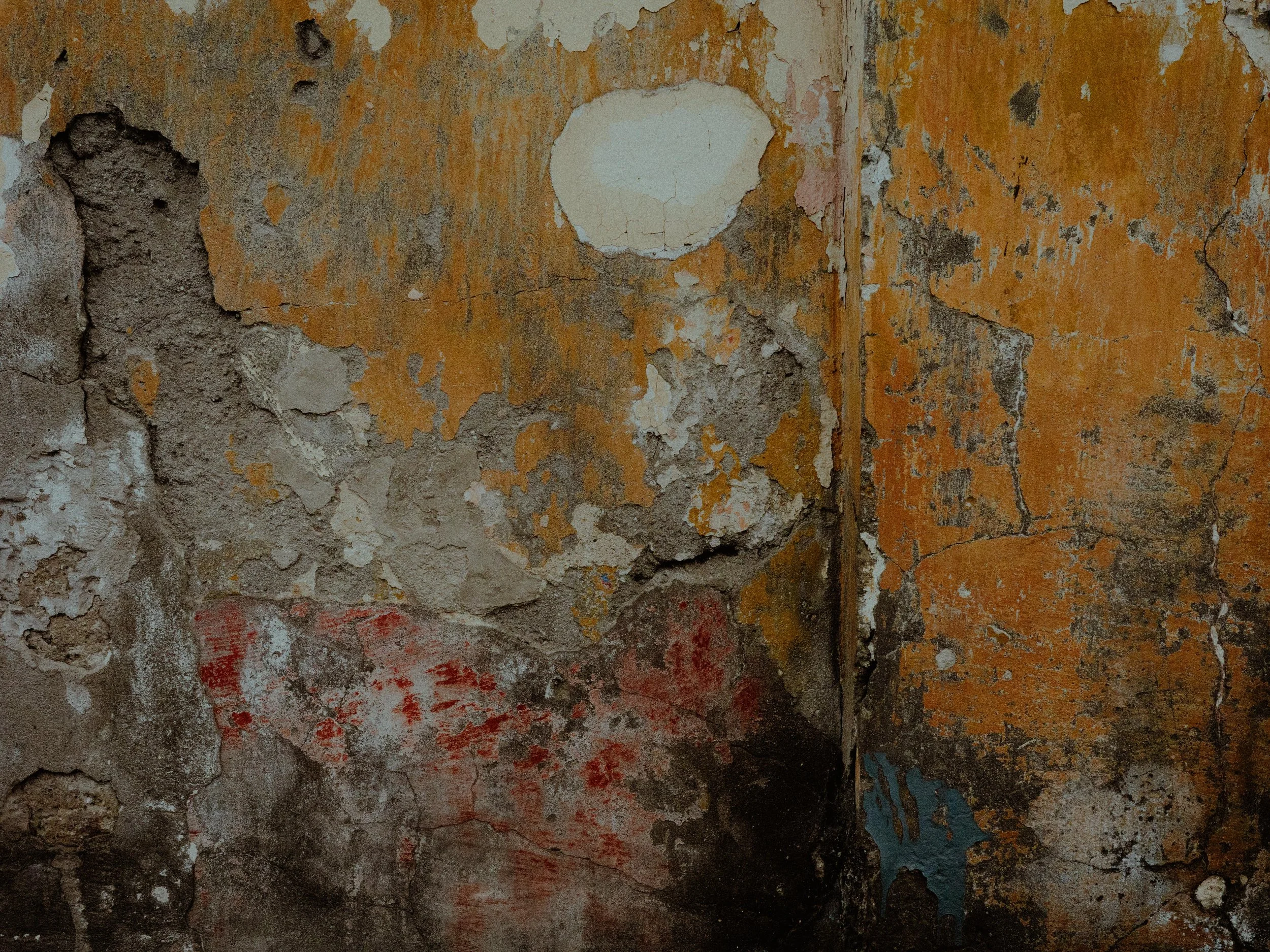 "Layers of Existence" is a project focusing on the walls of public spaces in South America, surfaces that are constantly passed by, rarely noticed. Each mark, layer of paint, and trace of weathering is the result of countless anonymous gestures, turn