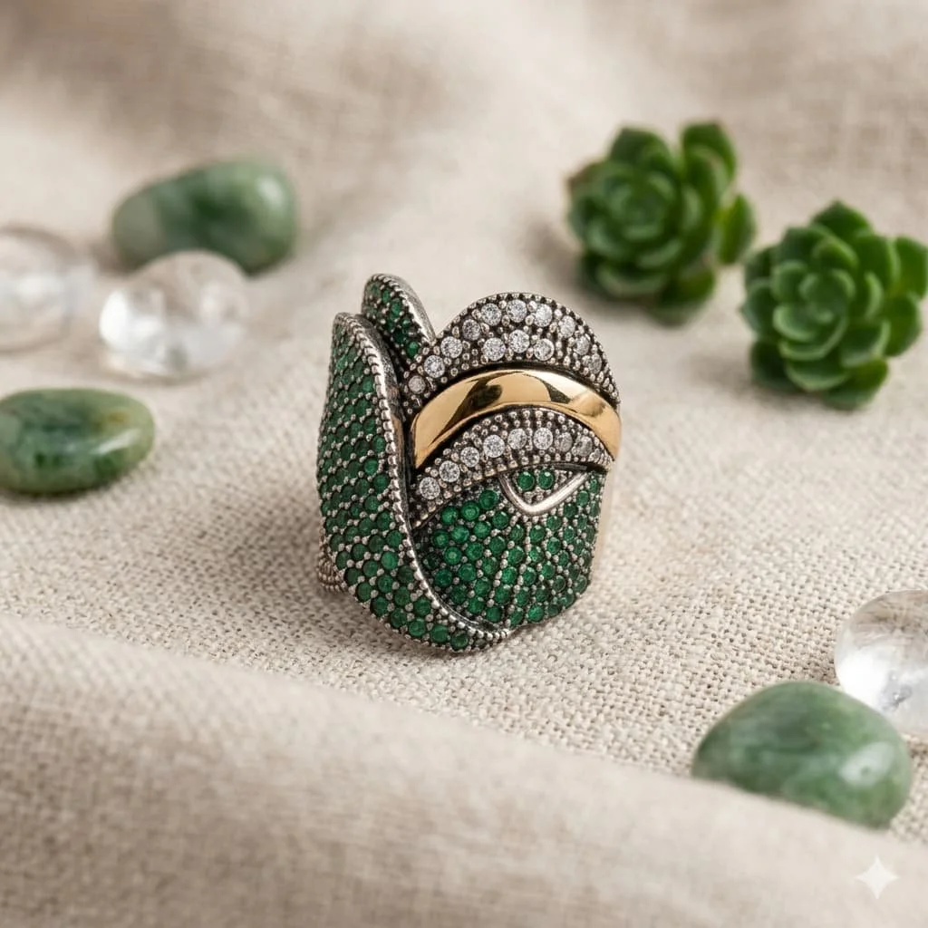 Anillo Elegancia Esmeralda en Plata y Oro