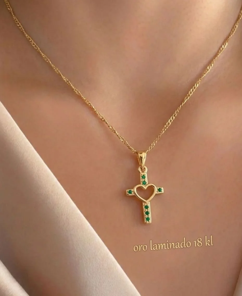 Dije Llave Corazón con Cadena Forzada - Oro Laminado 18kl