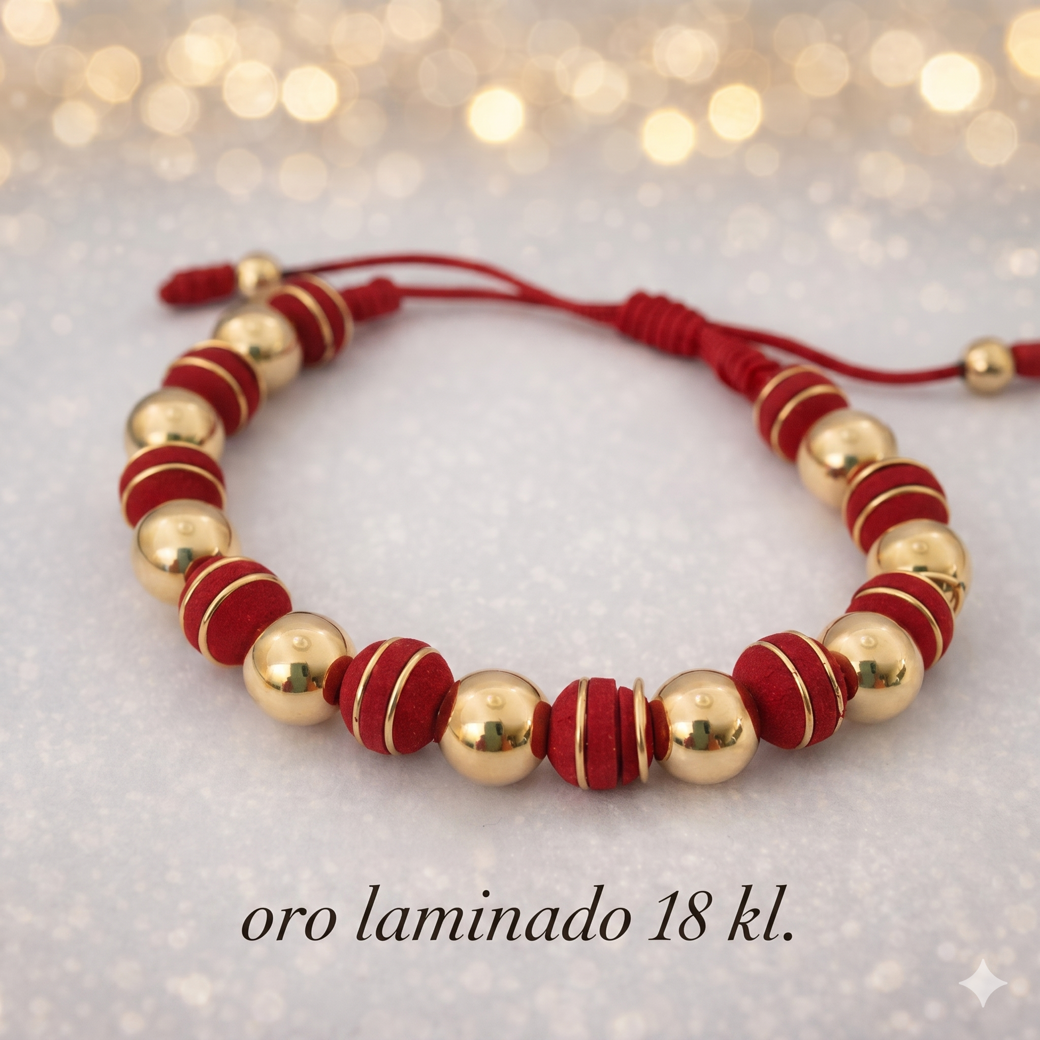 Pulsera Tejida Roja con Perlas Doradas y Coral - Oro Laminado 18 kl