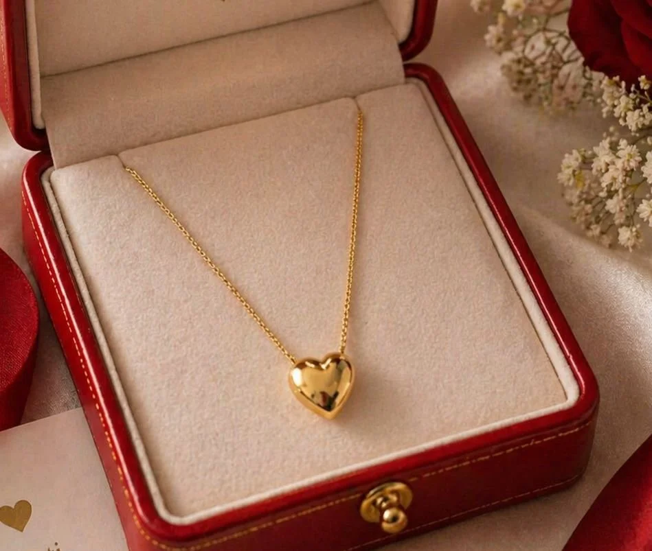 Cadena con Colgante de Corazón en Oro Laminado 18K - 50 cm