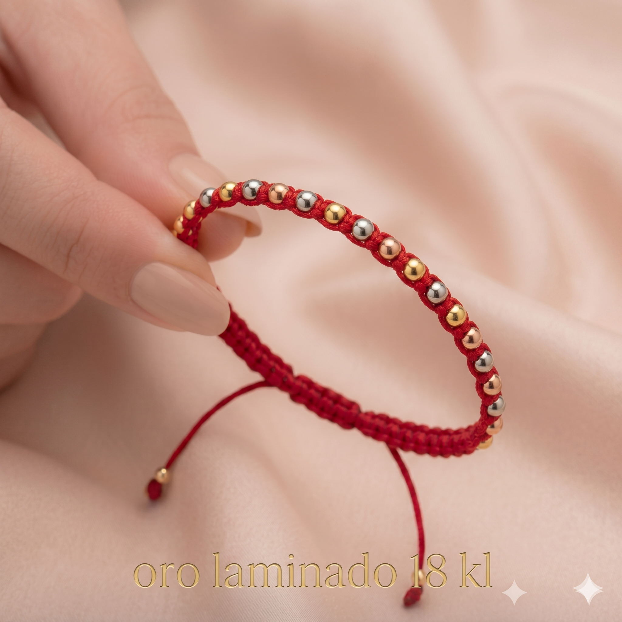 Pulsera Tejida Roja con Perlas Doradas
