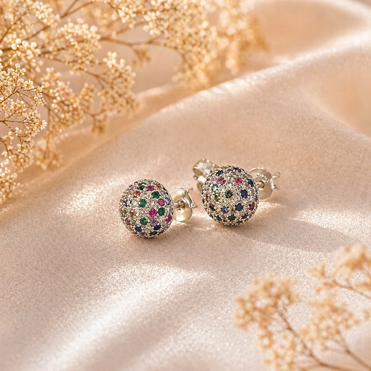 Topos de Plata con Incrustaciones Multicolores