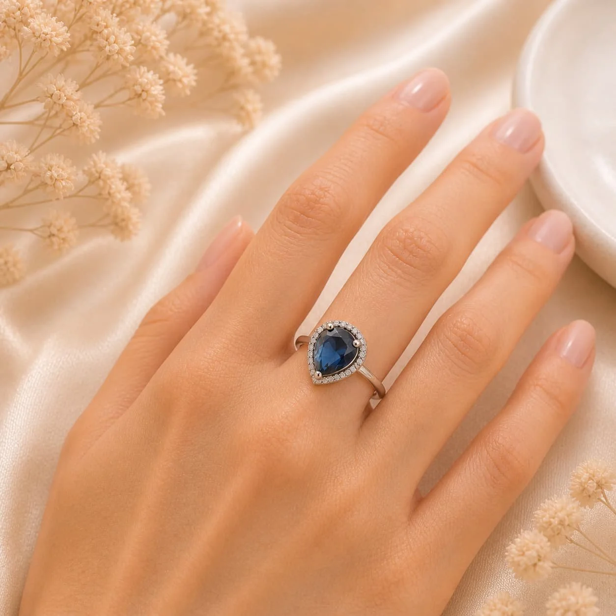 Anillo Elegancia Gota en Plata - Talla 7