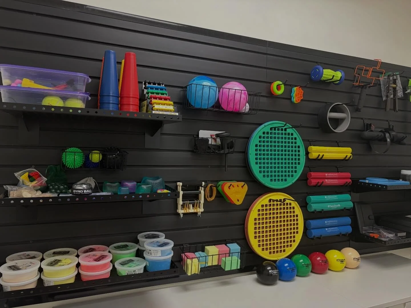 The Lab received some updates this weekend 🔨 an organized supply room is a happy supply room 🧘🏼&zwj;♀️ #thehandlab #handlab