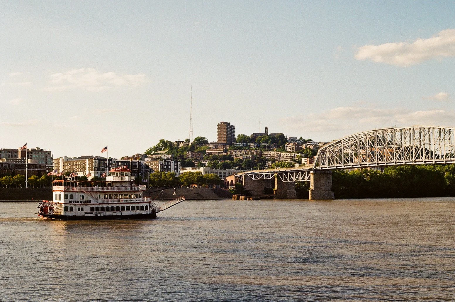 River Queen paddlewheeler on the Ohio - Newport KY