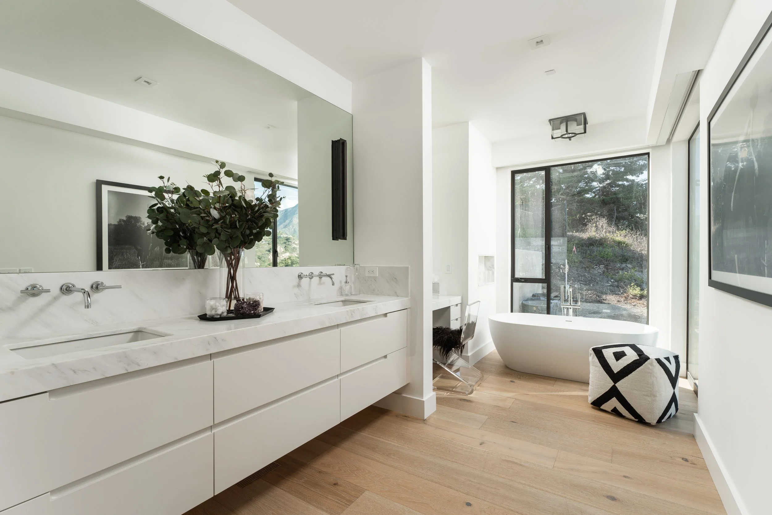 Manifest Building - Santa Barbara - Summerland - Custom Interiors - Home Remodel - Construction