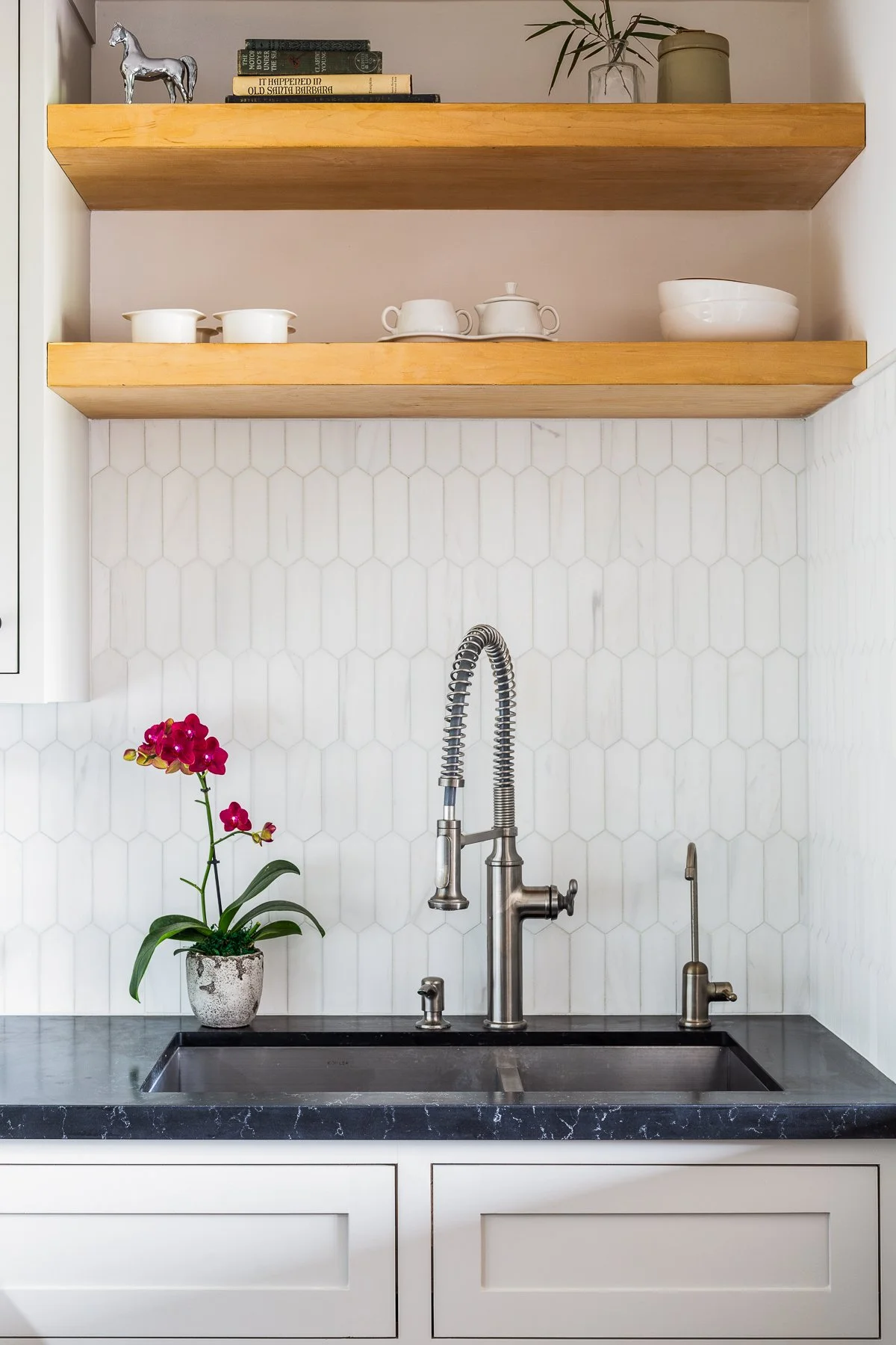 Manifest Building - Santa Barbara - Unit 1012 - Interior Remodel - Custom Construction - Renovation