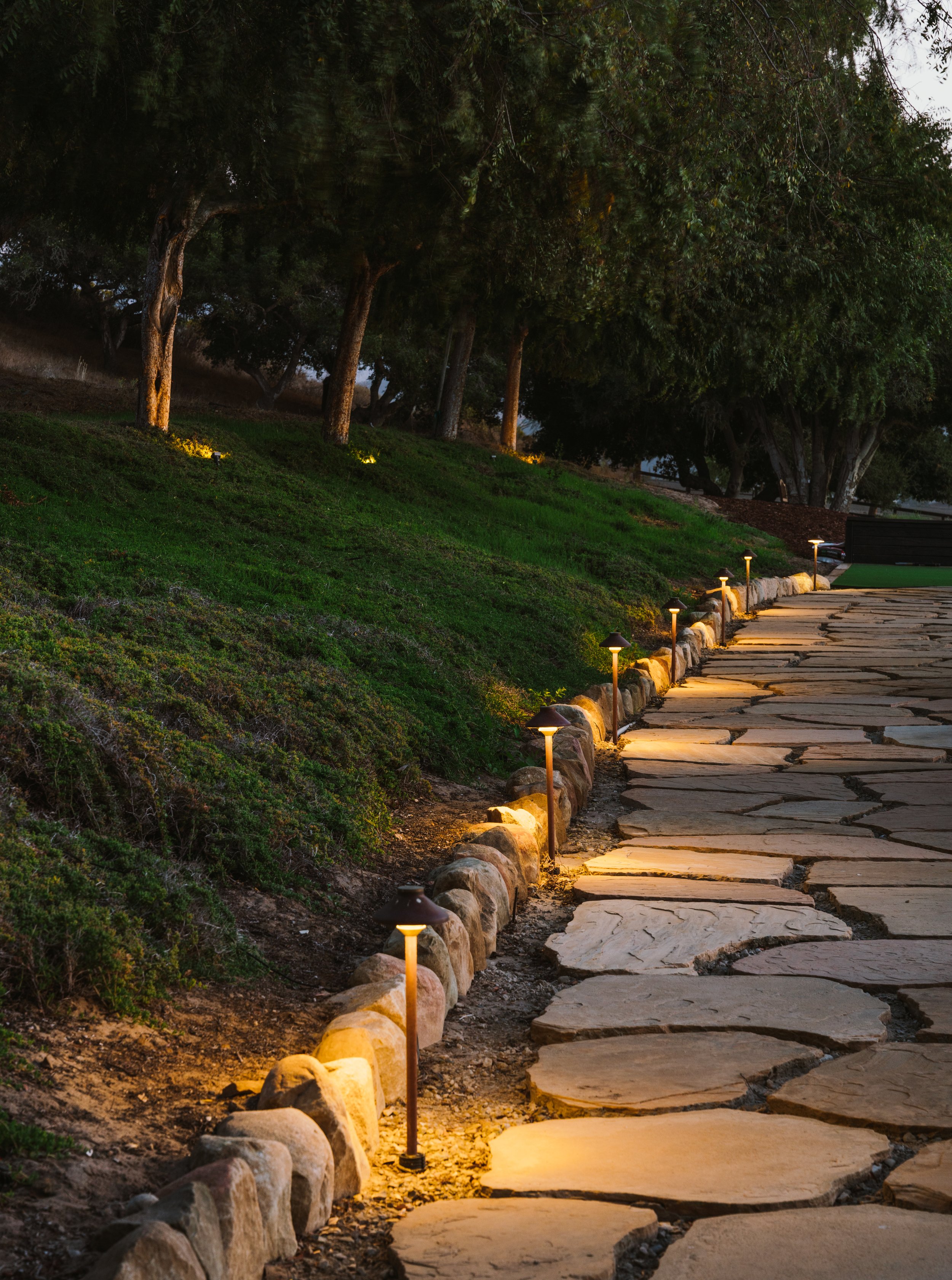 Manifest Building - Santa Barbara - Cougar Ridge - Landscape Design