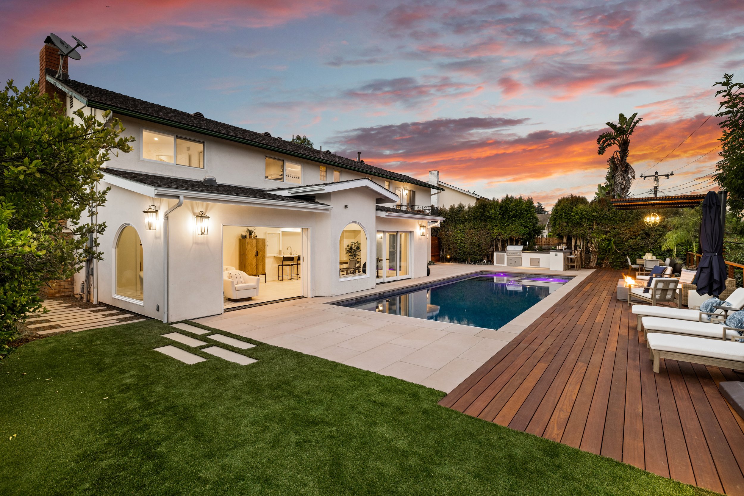 Manifest Building - Santa Barbara - Batu Blue - Custom Exteriors - Landscape Design - Outdoor Spaces
