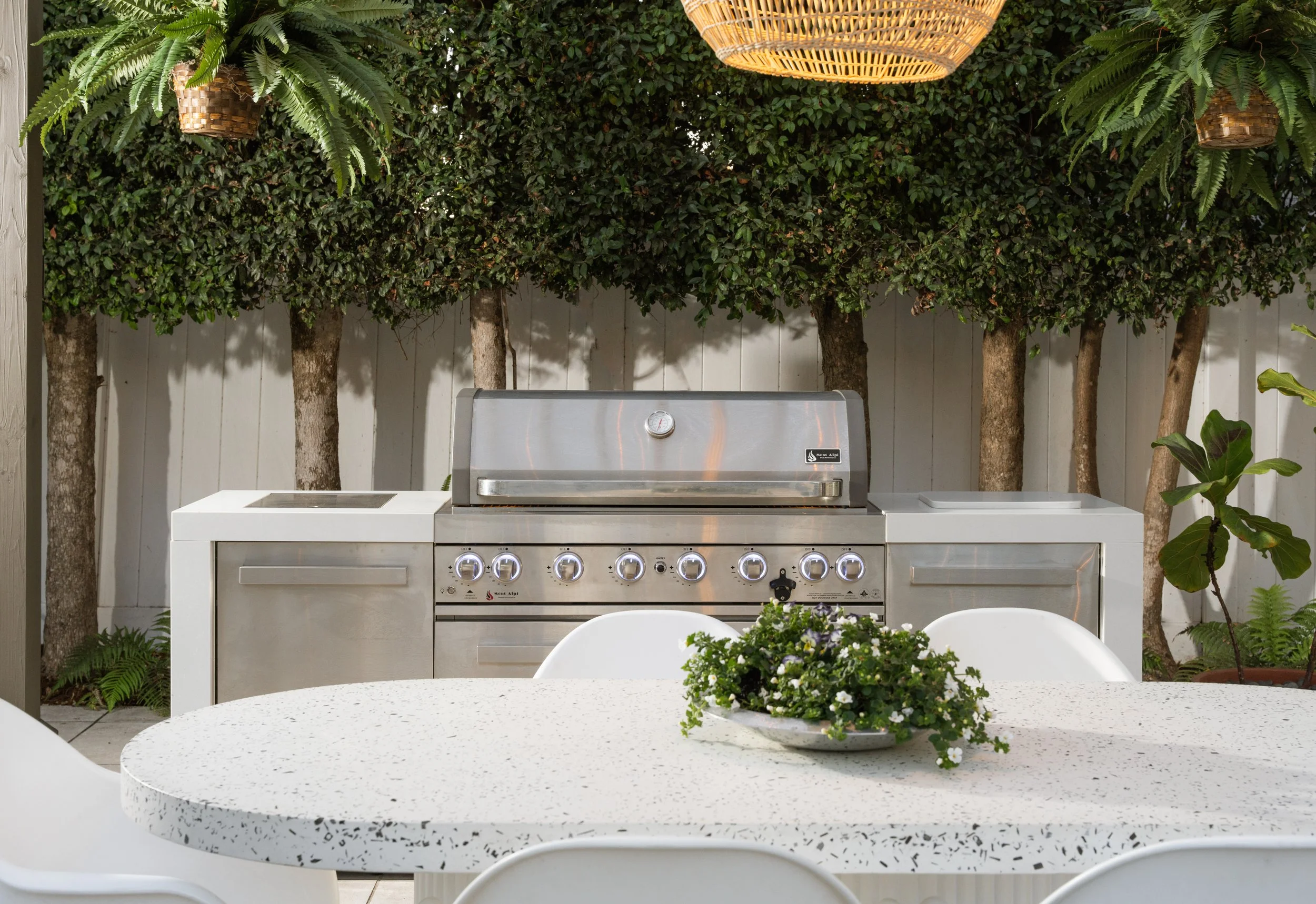Manifest Building - Santa Barbara - Mesa Palms - Custom Exteriors - Landscape Design - Outdoor Spaces