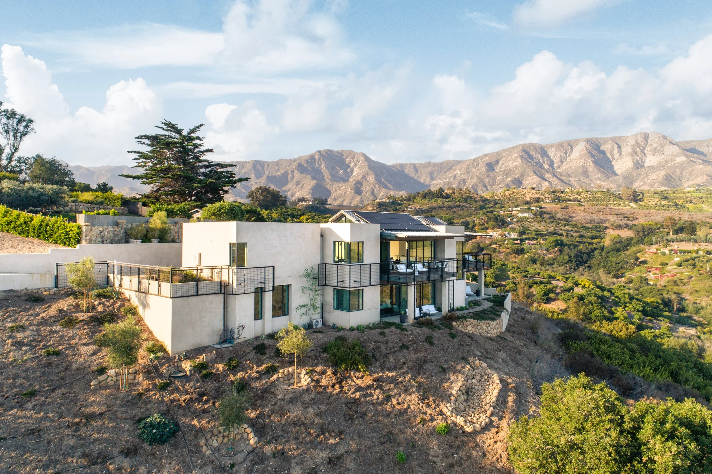 Manifest Building - Santa Barbara - Summerland - Custom Interiors - Home Remodel - Construction