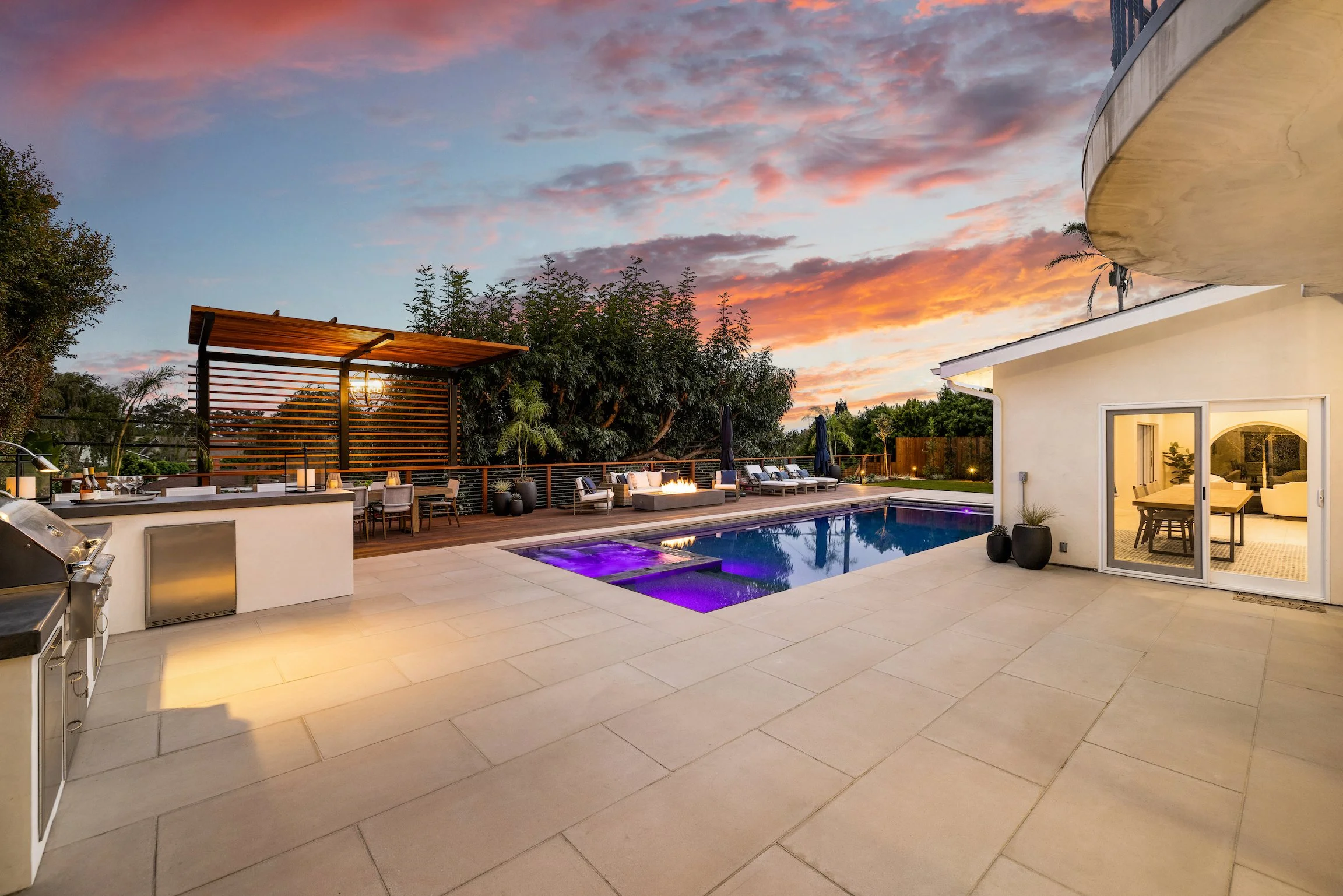Manifest Building - Santa Barbara - Batu Blue - Custom Exteriors - Landscape Design - Outdoor Spaces