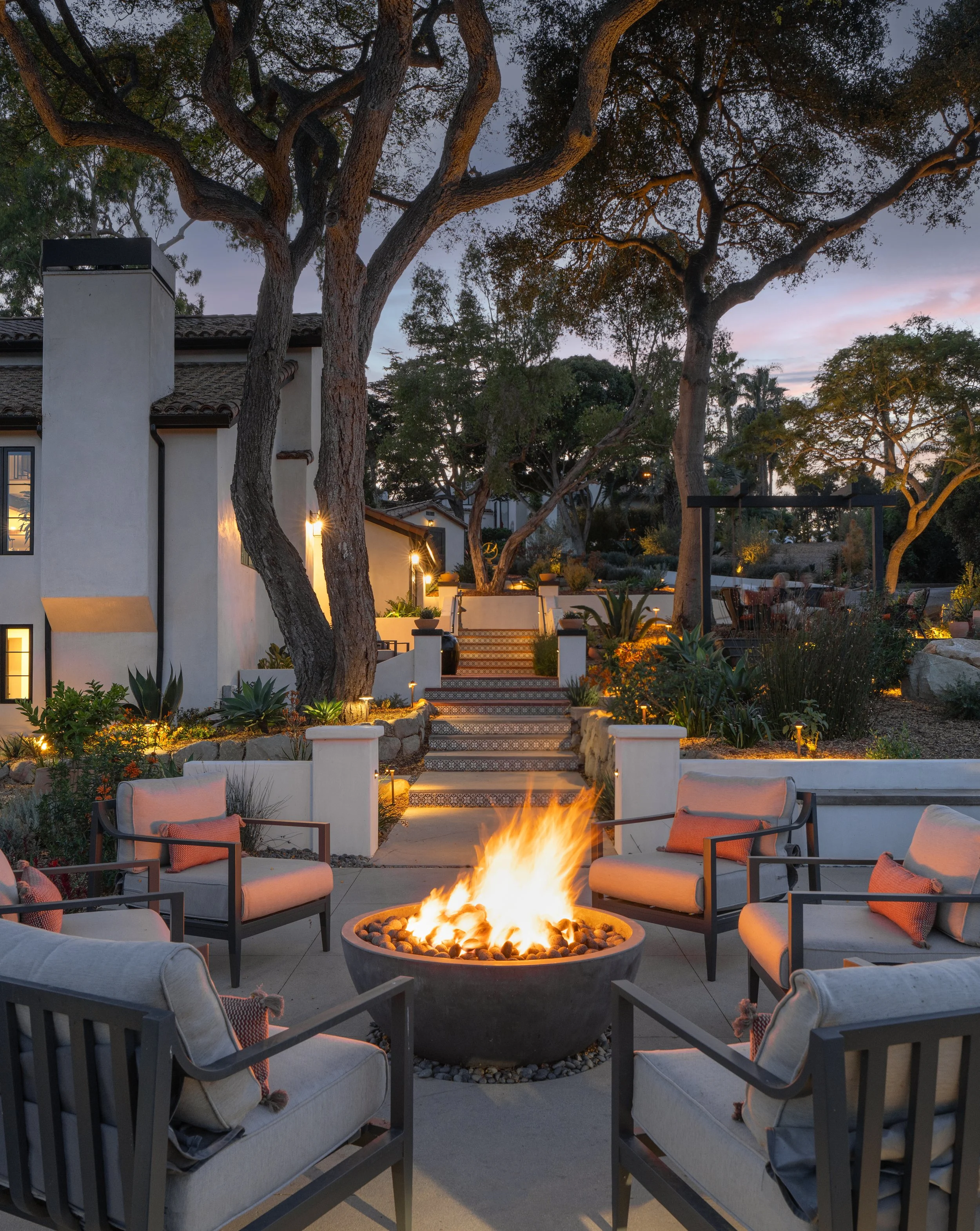 Manifest Building - Santa Barbara - Harbor View - Custom Landscape